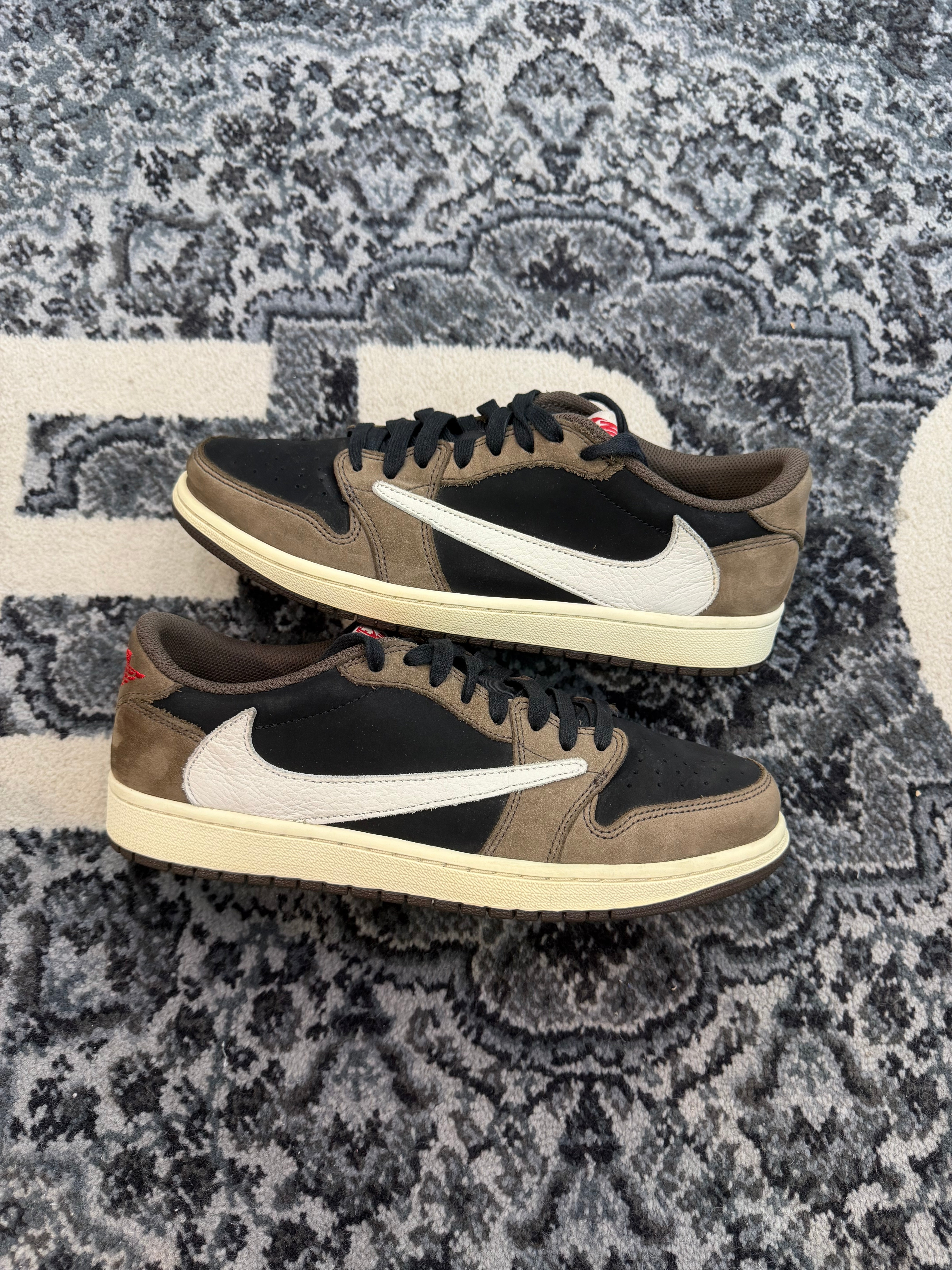 Jordan 1 Low Travis Scott Low “Mocha”