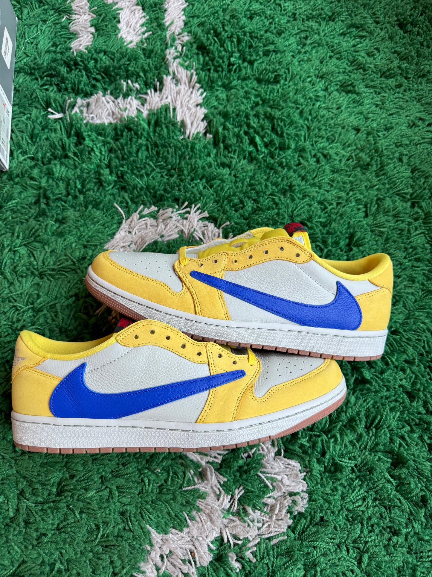 Jordan 1 Low x Travis Scott “Canary Yellow”