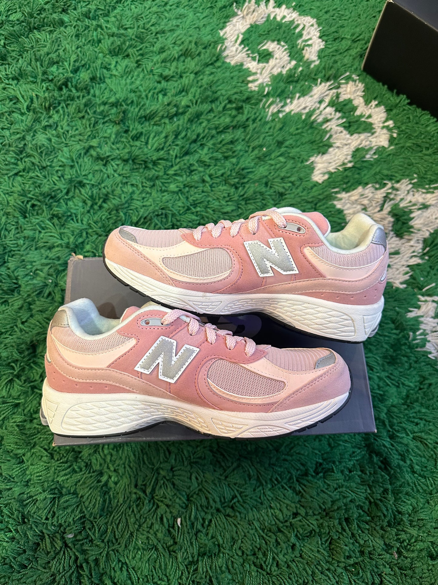 New Balance 2002R “Pink Sand”