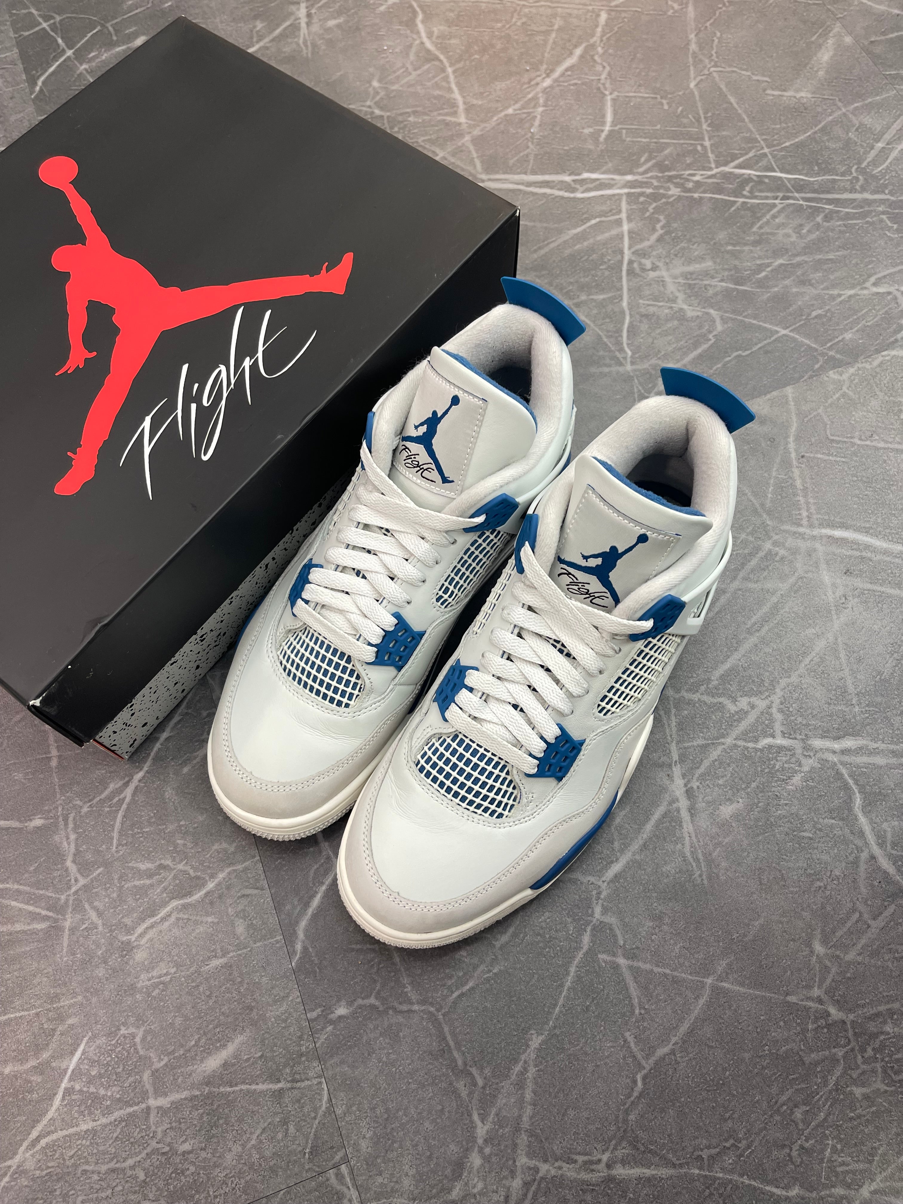 Jordan 4 “Military Blue” (2024)