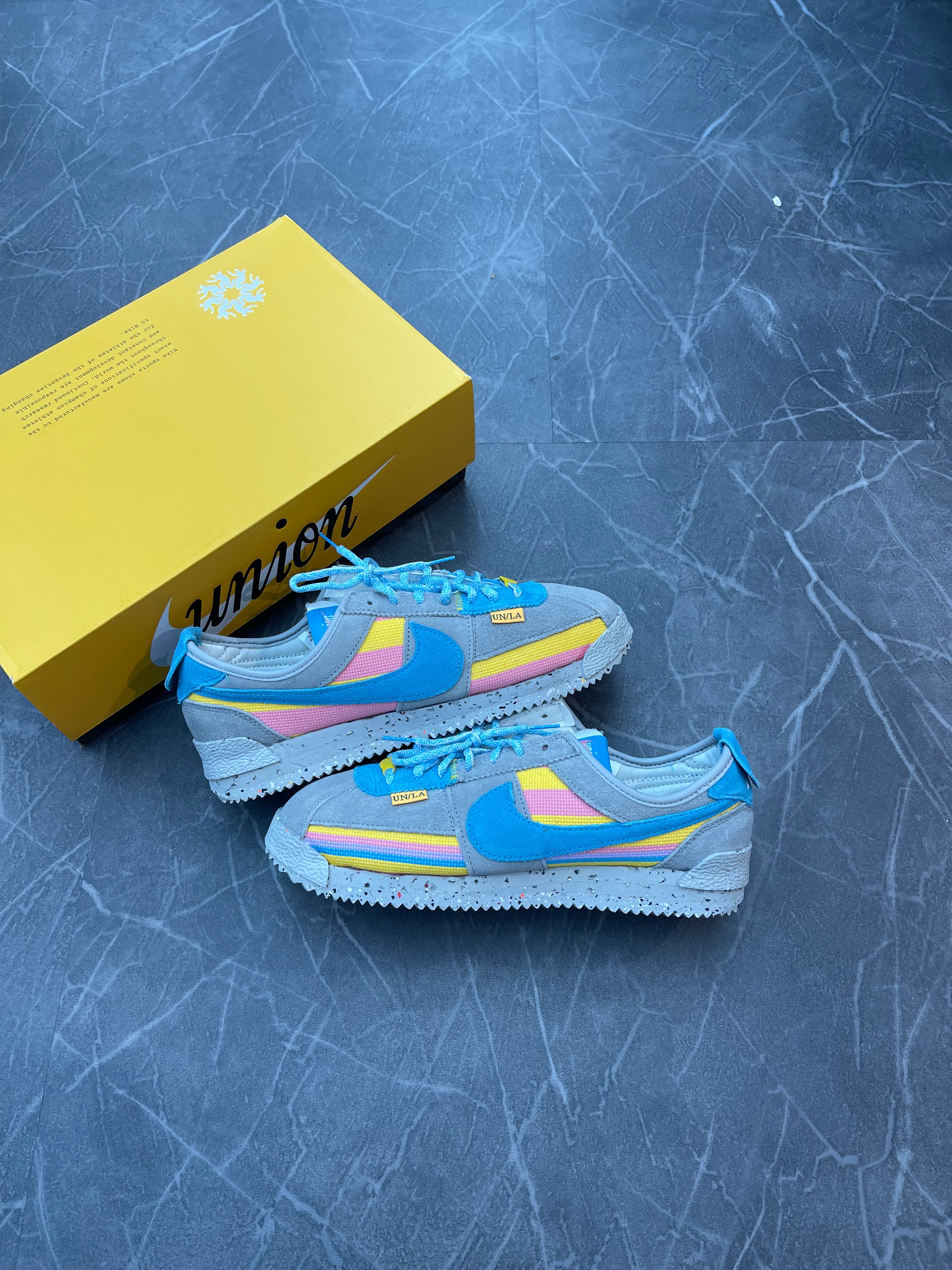 Nike Cortez Union “Light Smoke”