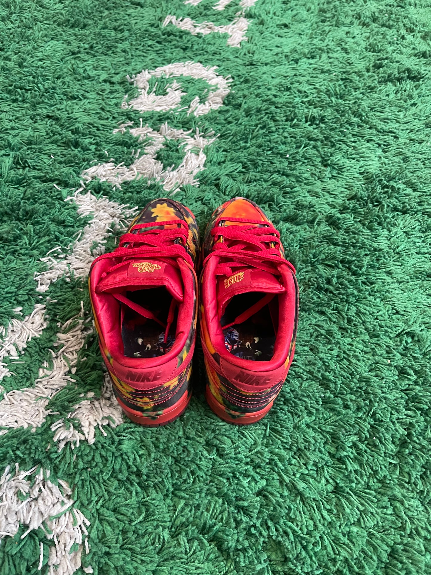 Nike SB Dunk Low “Wizard Of Oz”