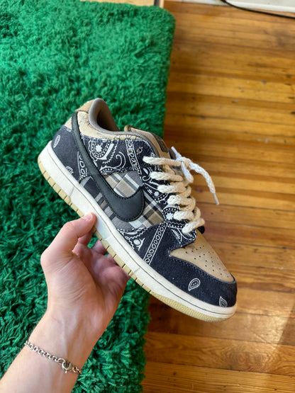 Nike SB Dunk Low x Travis Scott