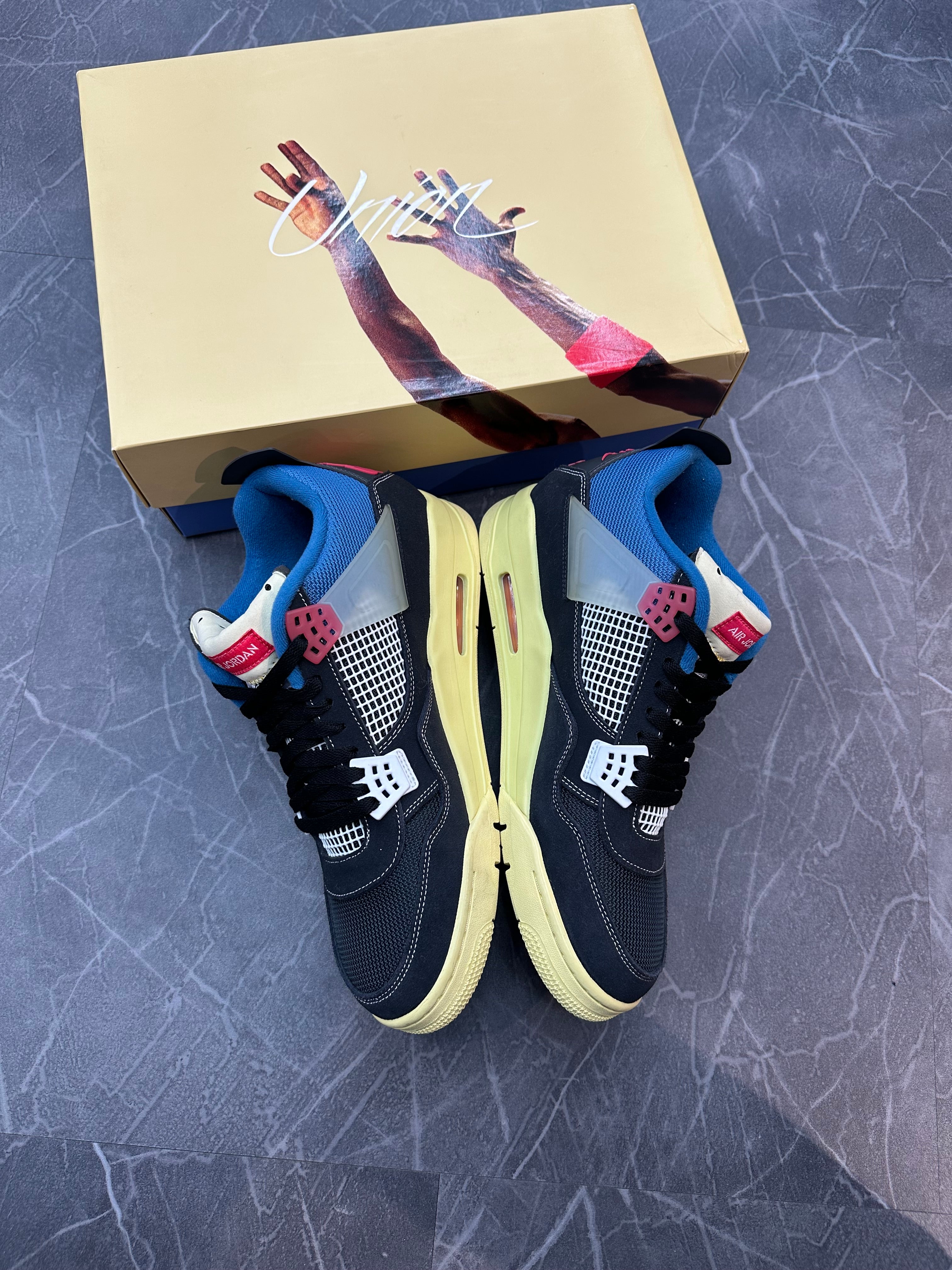 Jordan 4 Union “Off Noir”