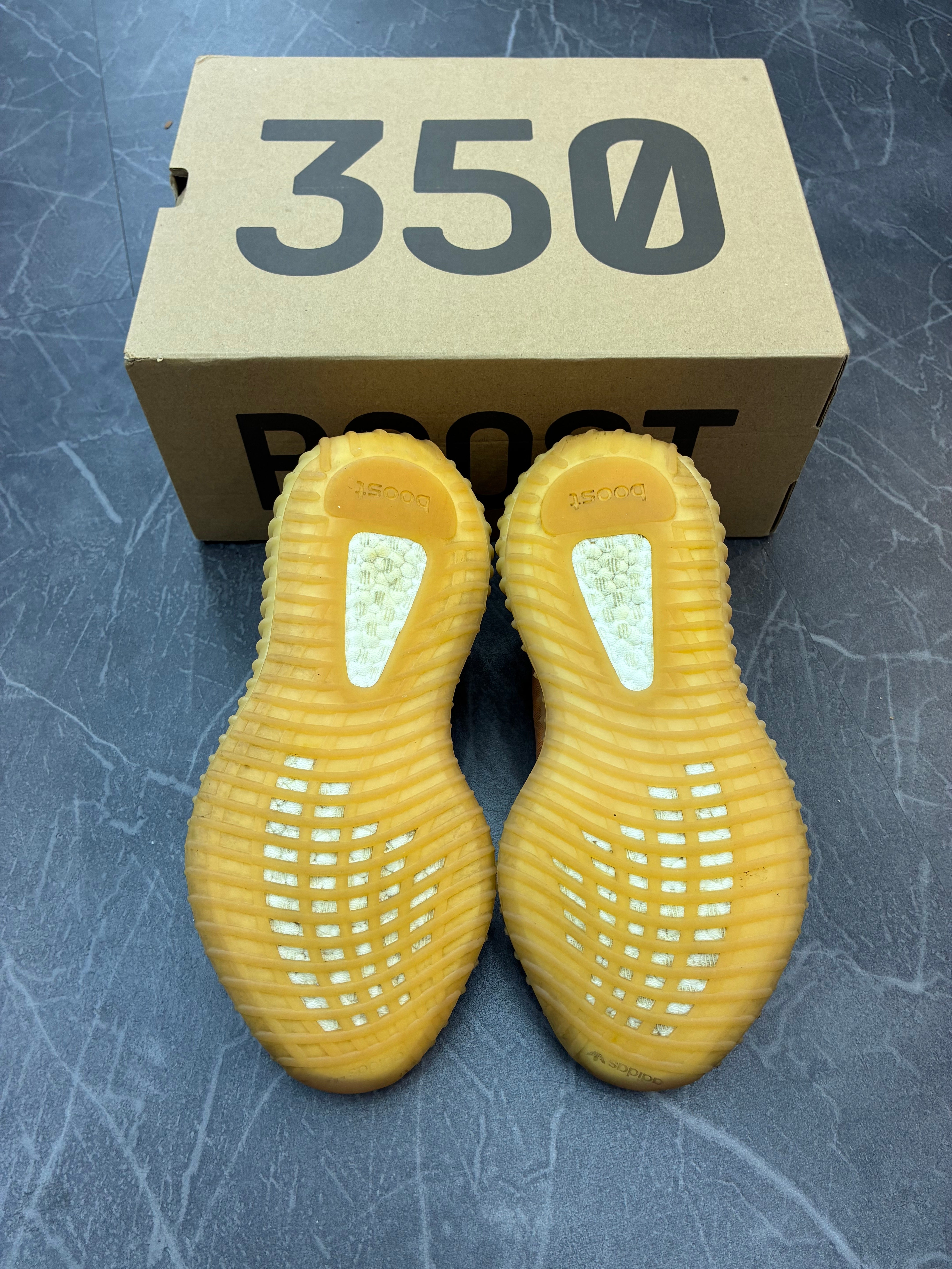 Yeezy Boost 350 “Mono Clay”