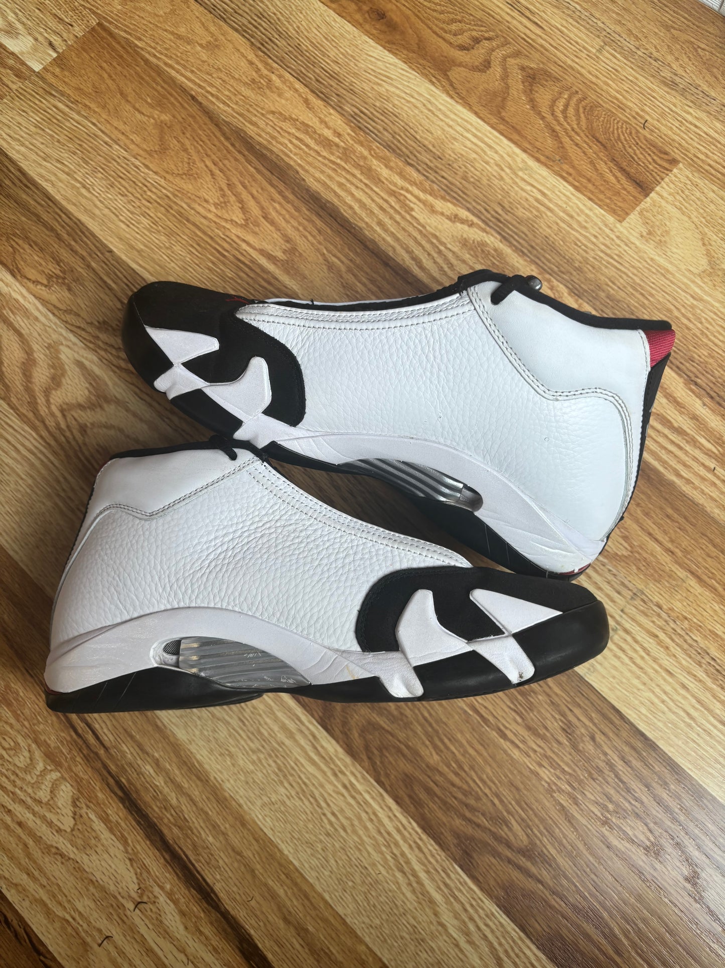 Jordan 14 “Black Toe”