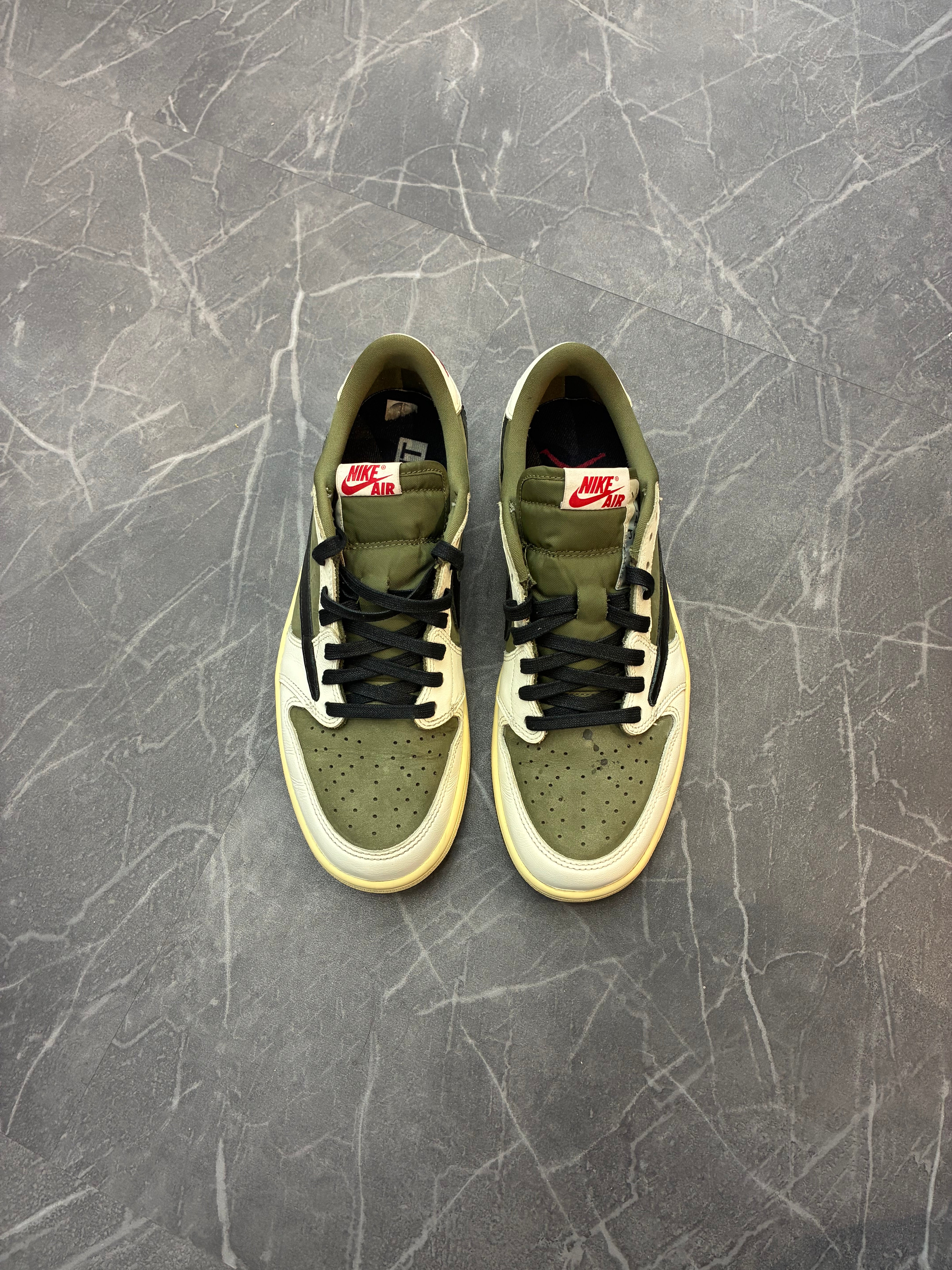 Travis Scott Jordan 1 Low “Medium Olive”