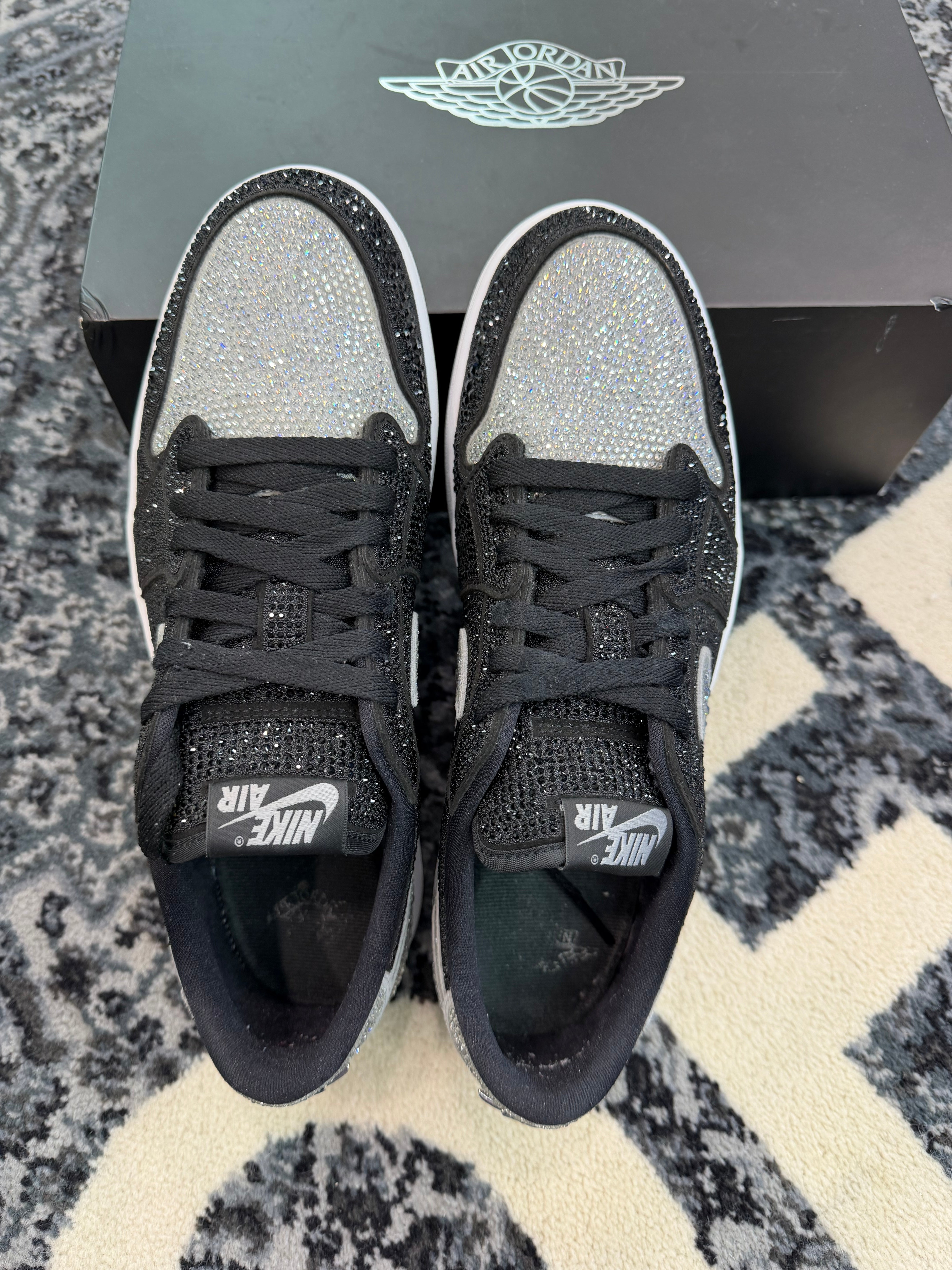 Jordan 1 Low x Swarovski “Stealth Shadow”