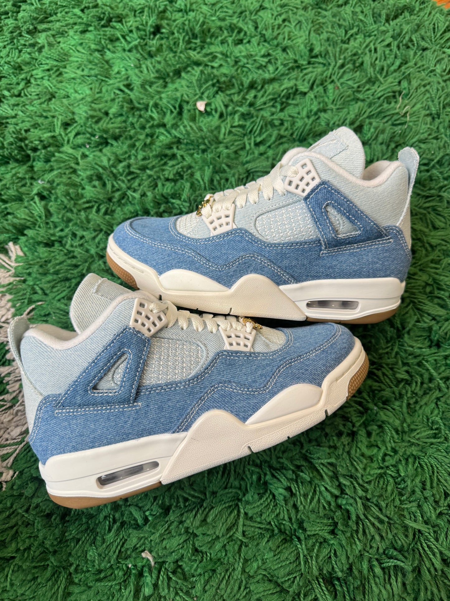 Jordan 4 Tex “Denim Blue”