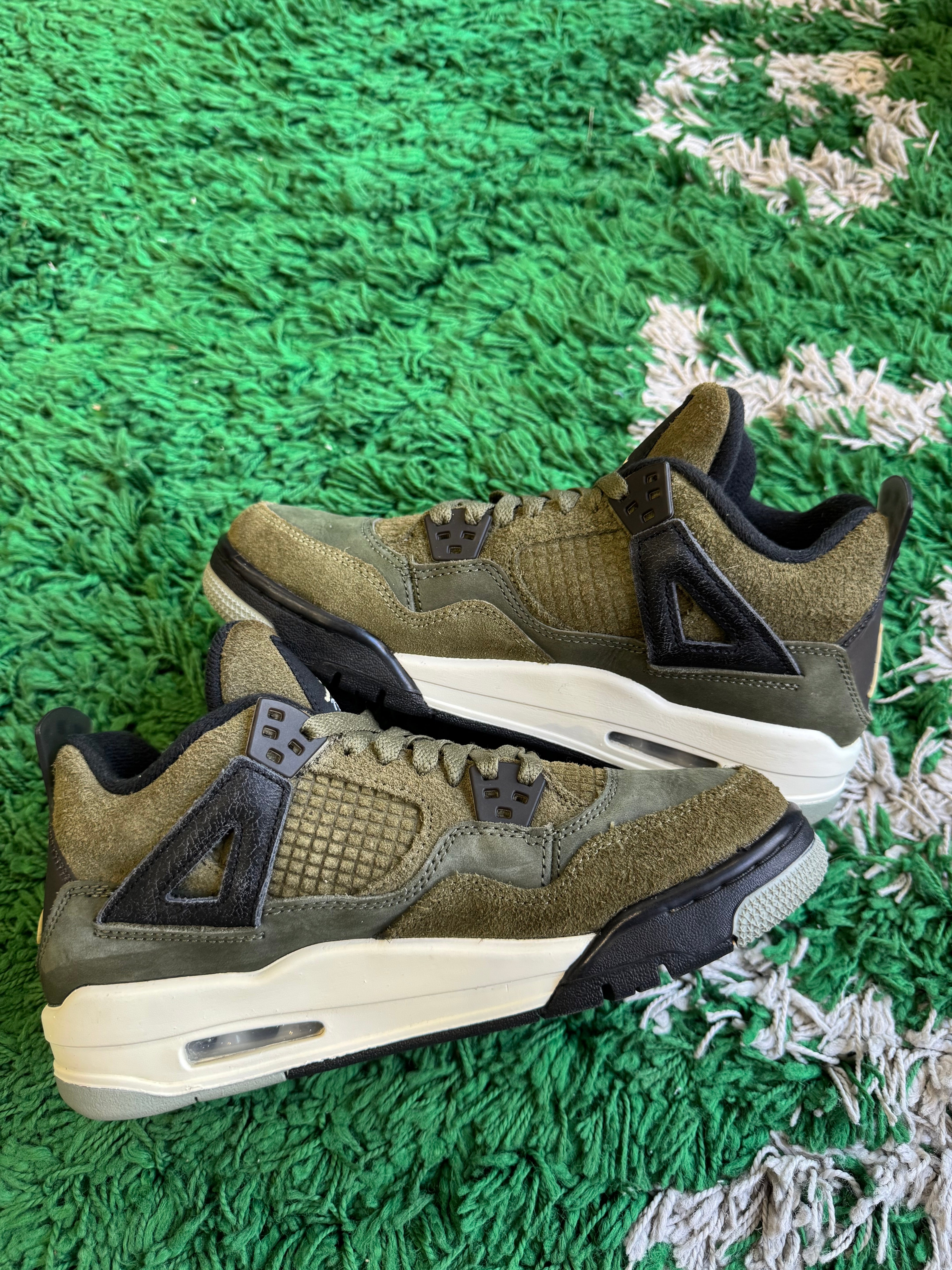 Jordan 4 Craft “Medium Olive”