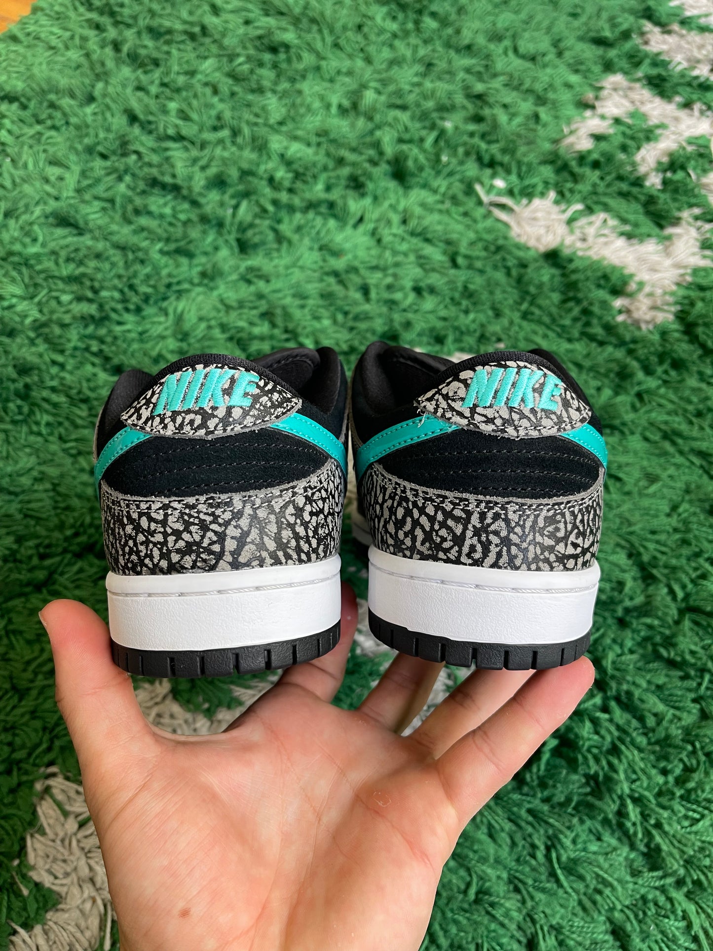 Nike Dunk Low SB x Atmos “Elephant”