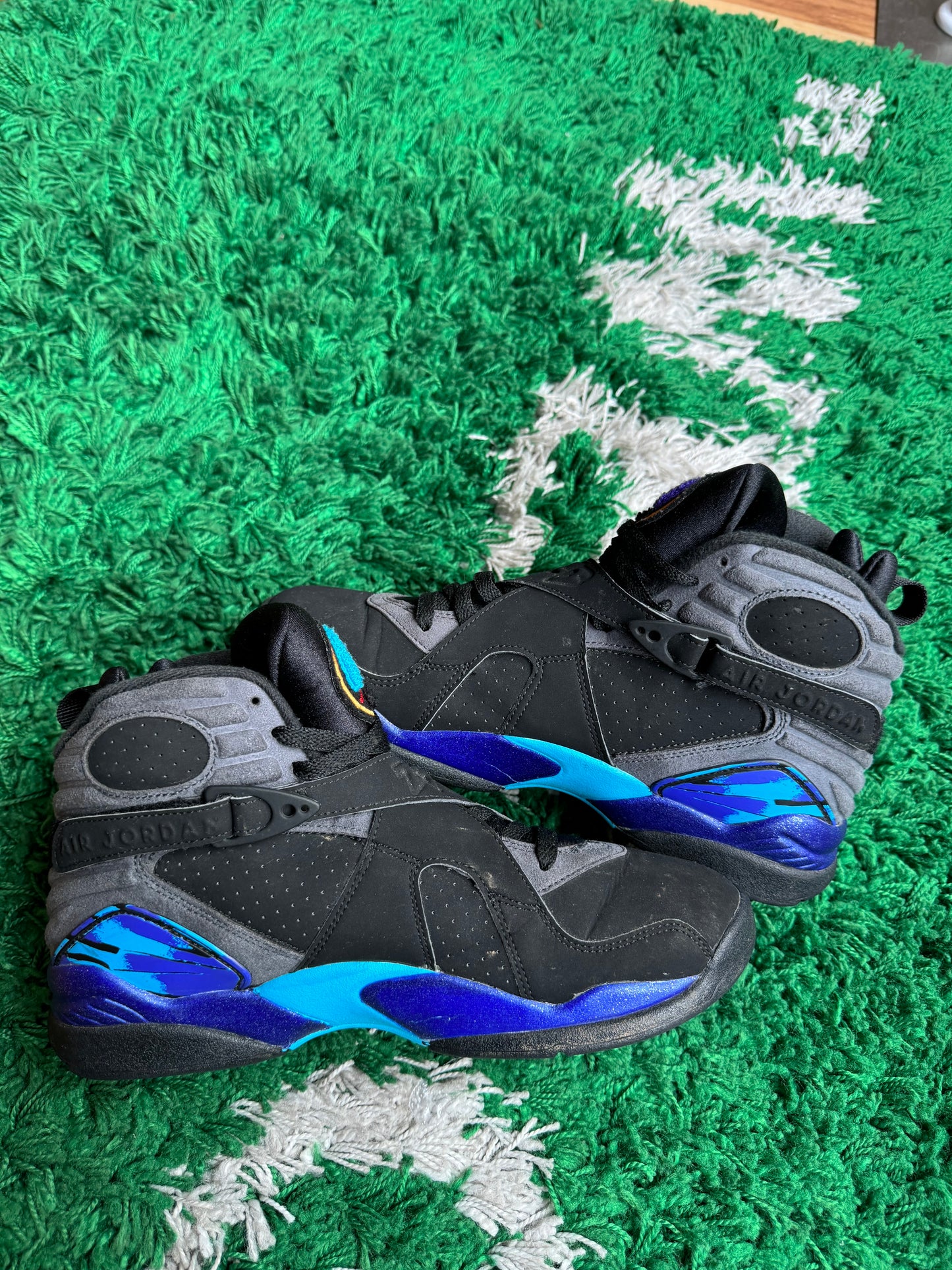 Jordan 8 “Aqua”