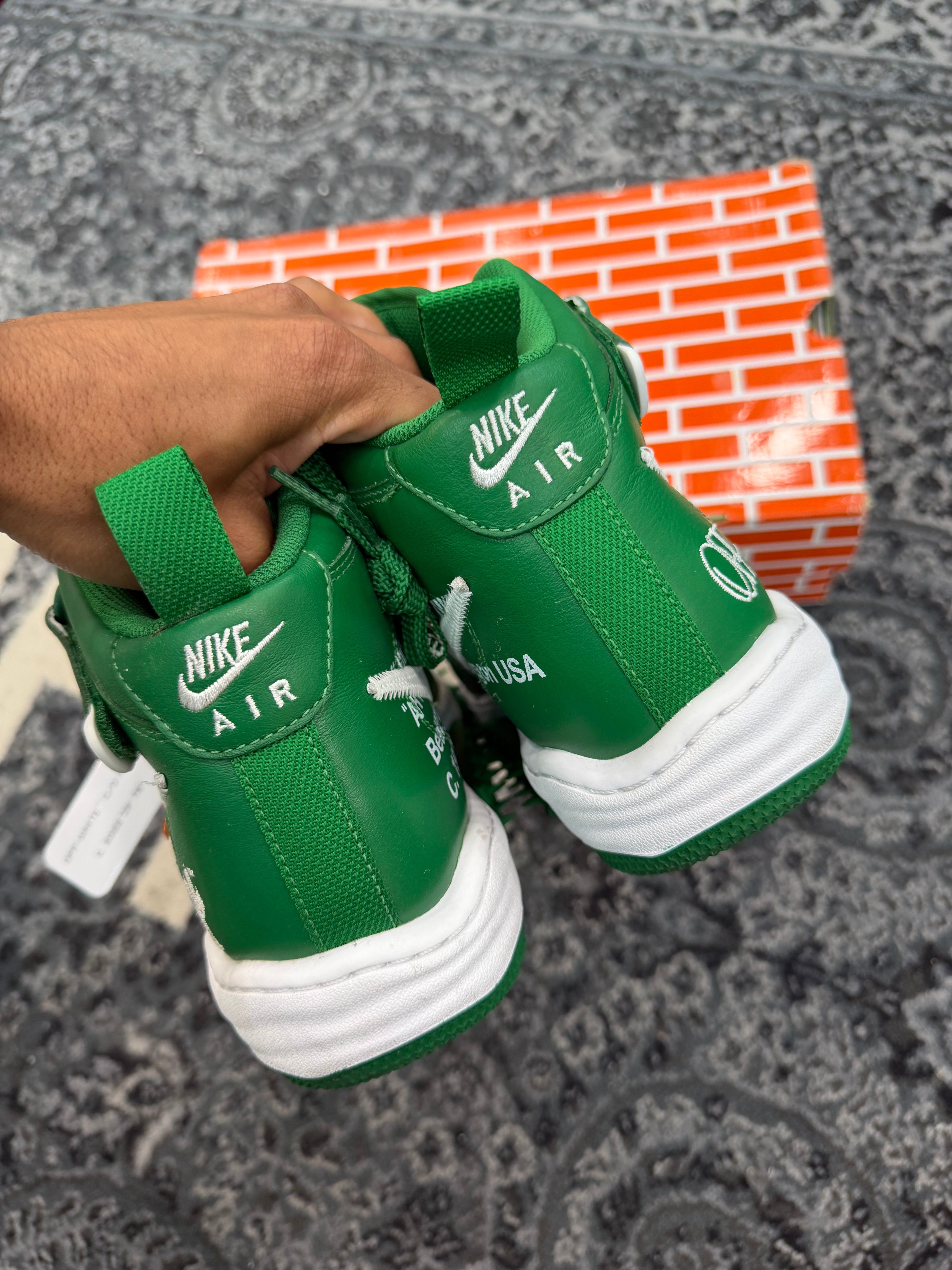 Nike Air Force 1 Mid x Off-White “Pine Green”
