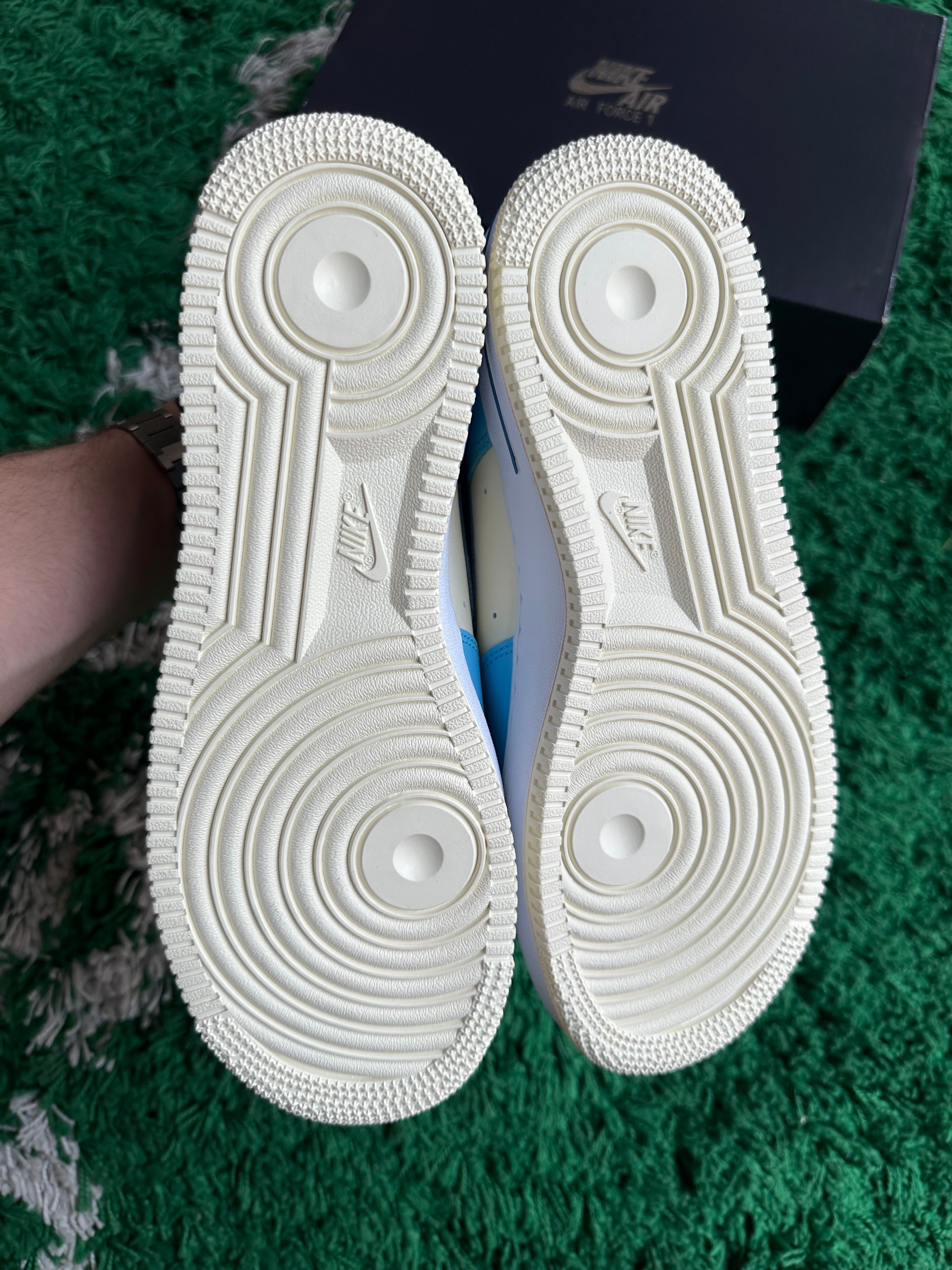 Air Force 1 Low “Coconut Blue”