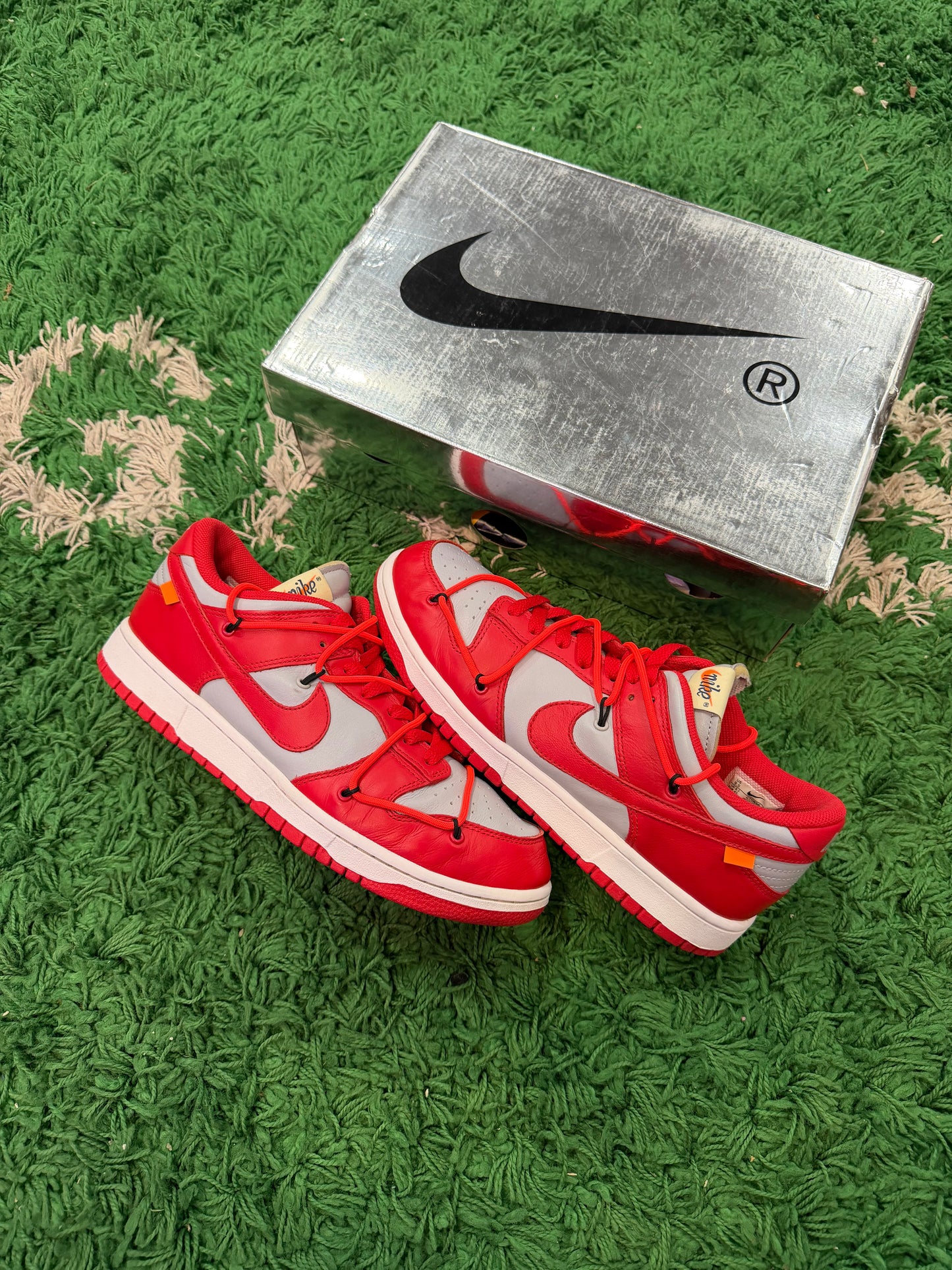 Nike Dunk Low x Off-White “University Red”