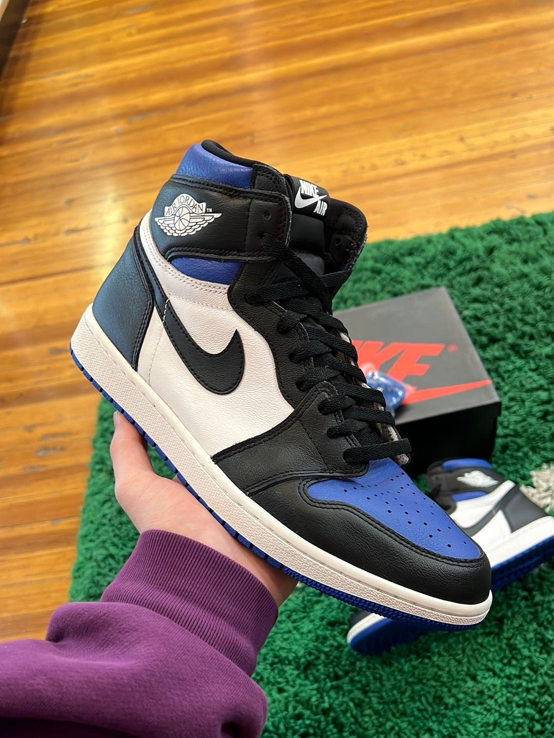 Jordan 1 “Royal Toe”