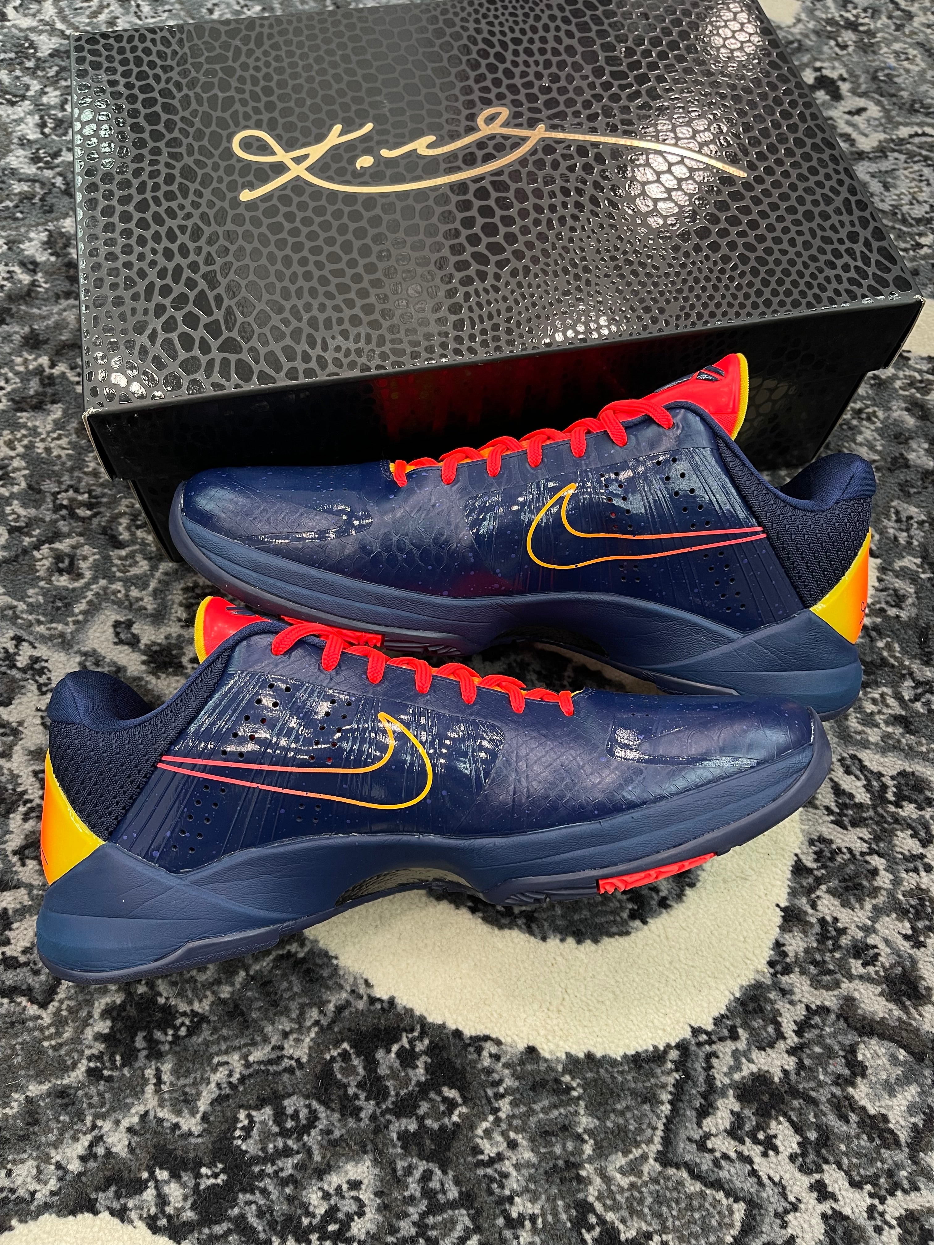 Kobe 5 Protro Caitlin Clark “Indiana Fever”