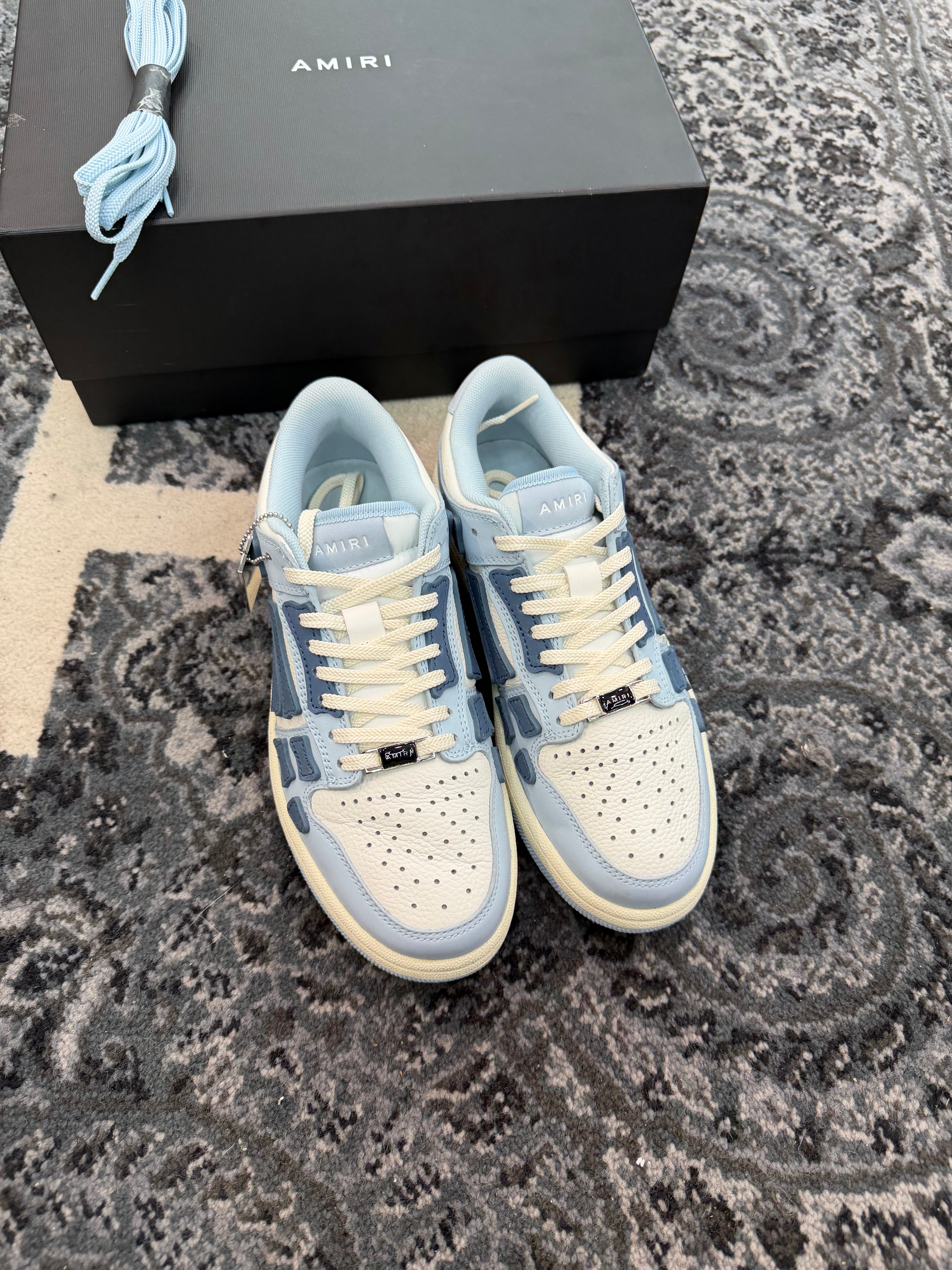 Amir Skel Top “Baby Blue”