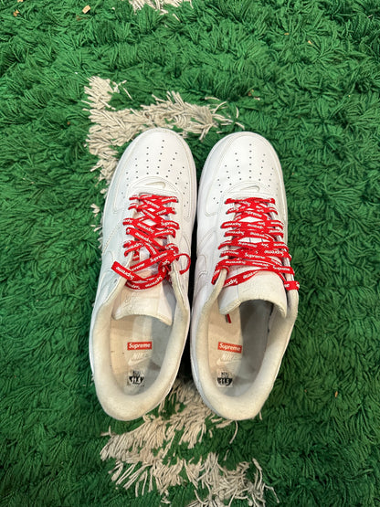 Nike Air Force 1 Low Whitw “Supreme”