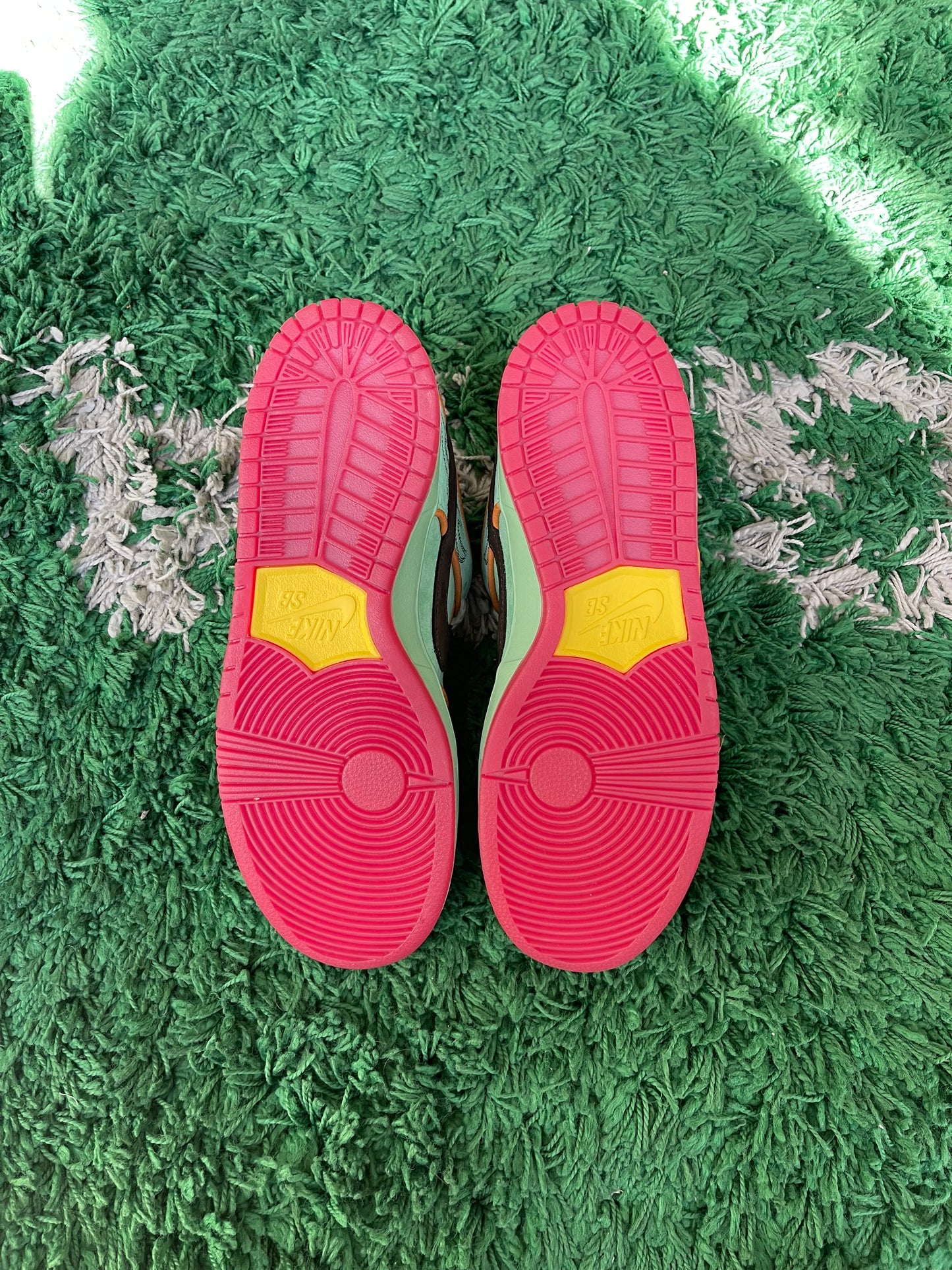 Nike SB Dunk Low “Rodeo Tourmaline”