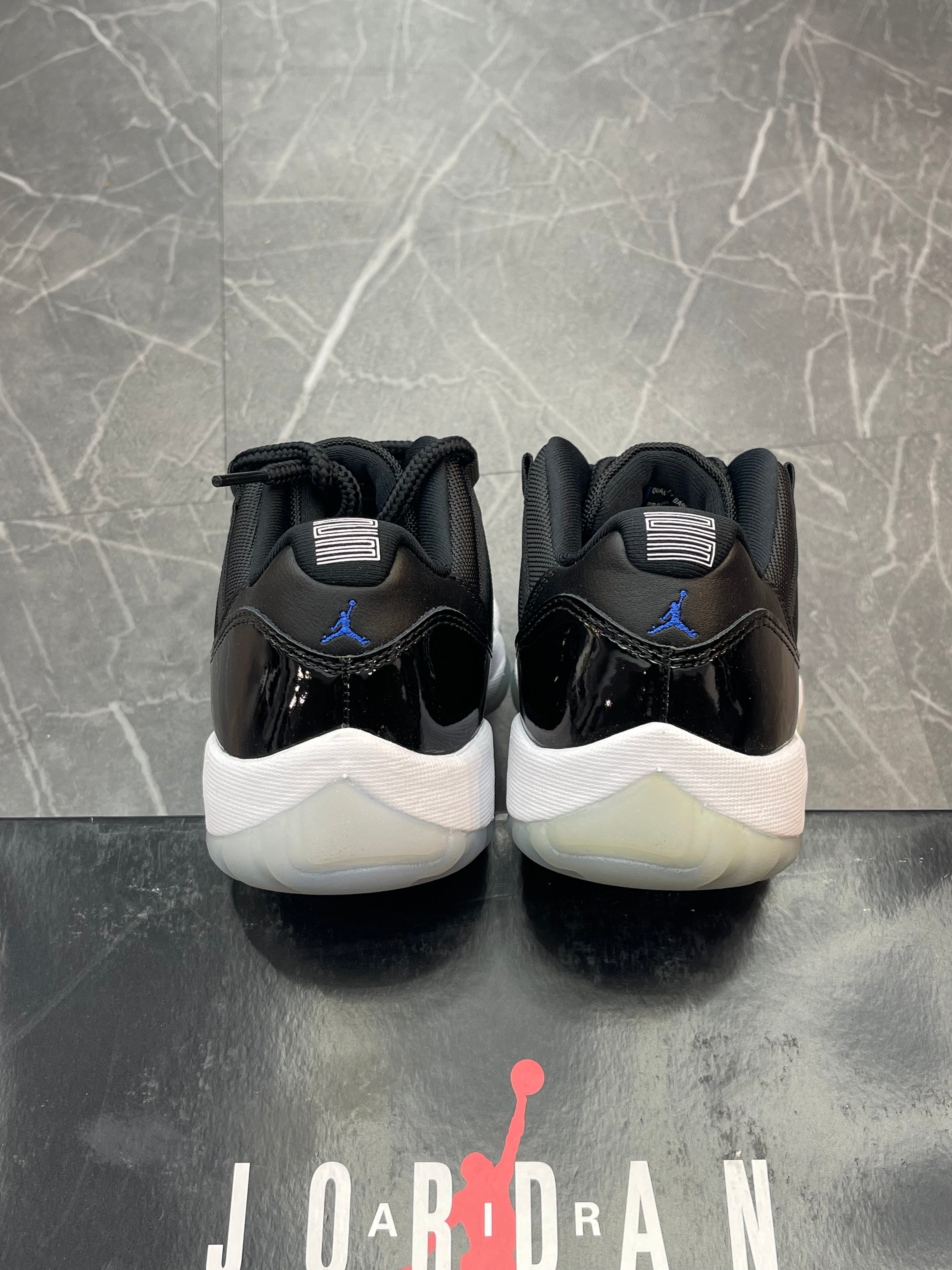 Jordan 11 Low “Space Jam”