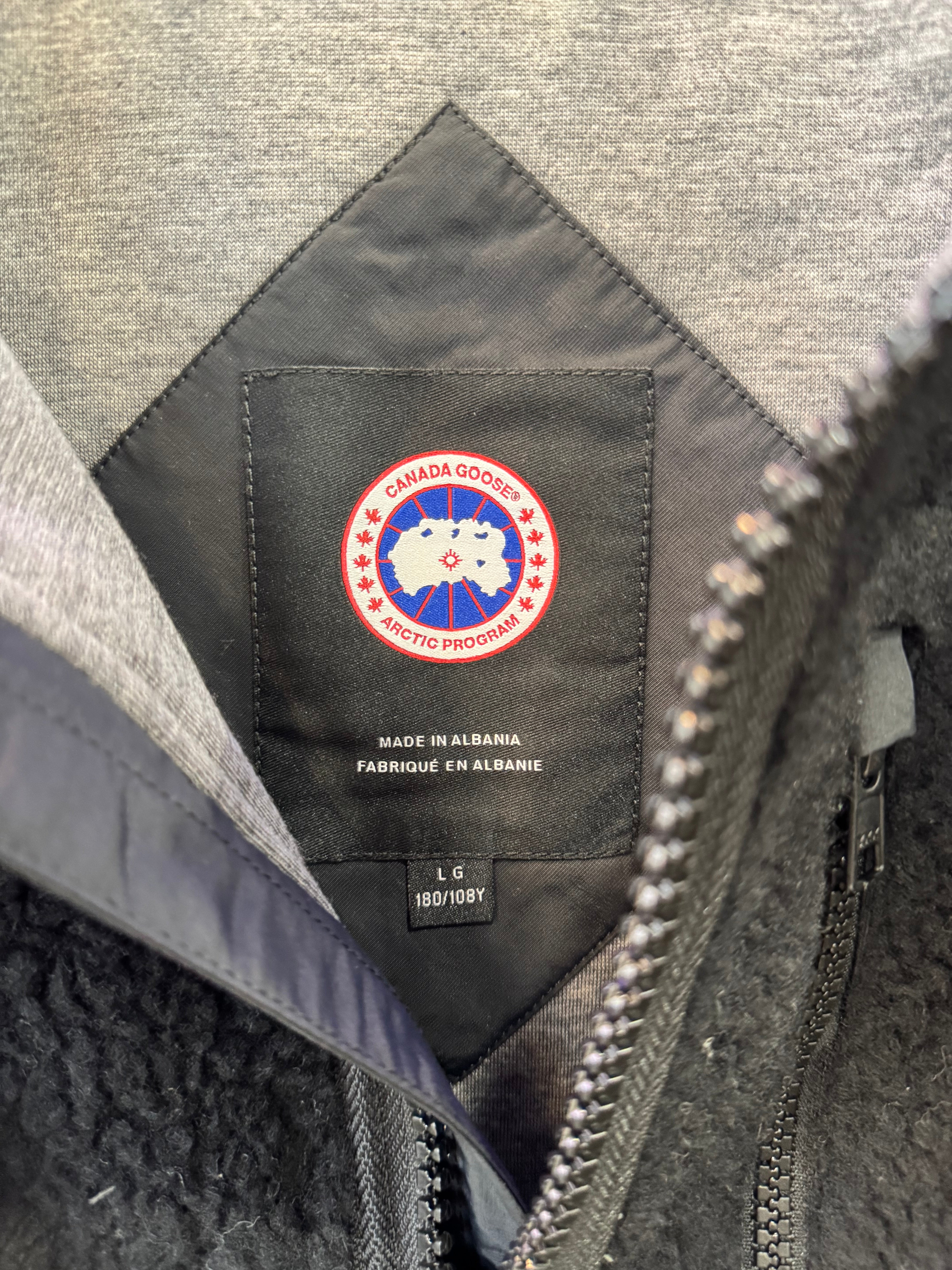 Canada Goose Renfrew Fleece Jacket “Black”