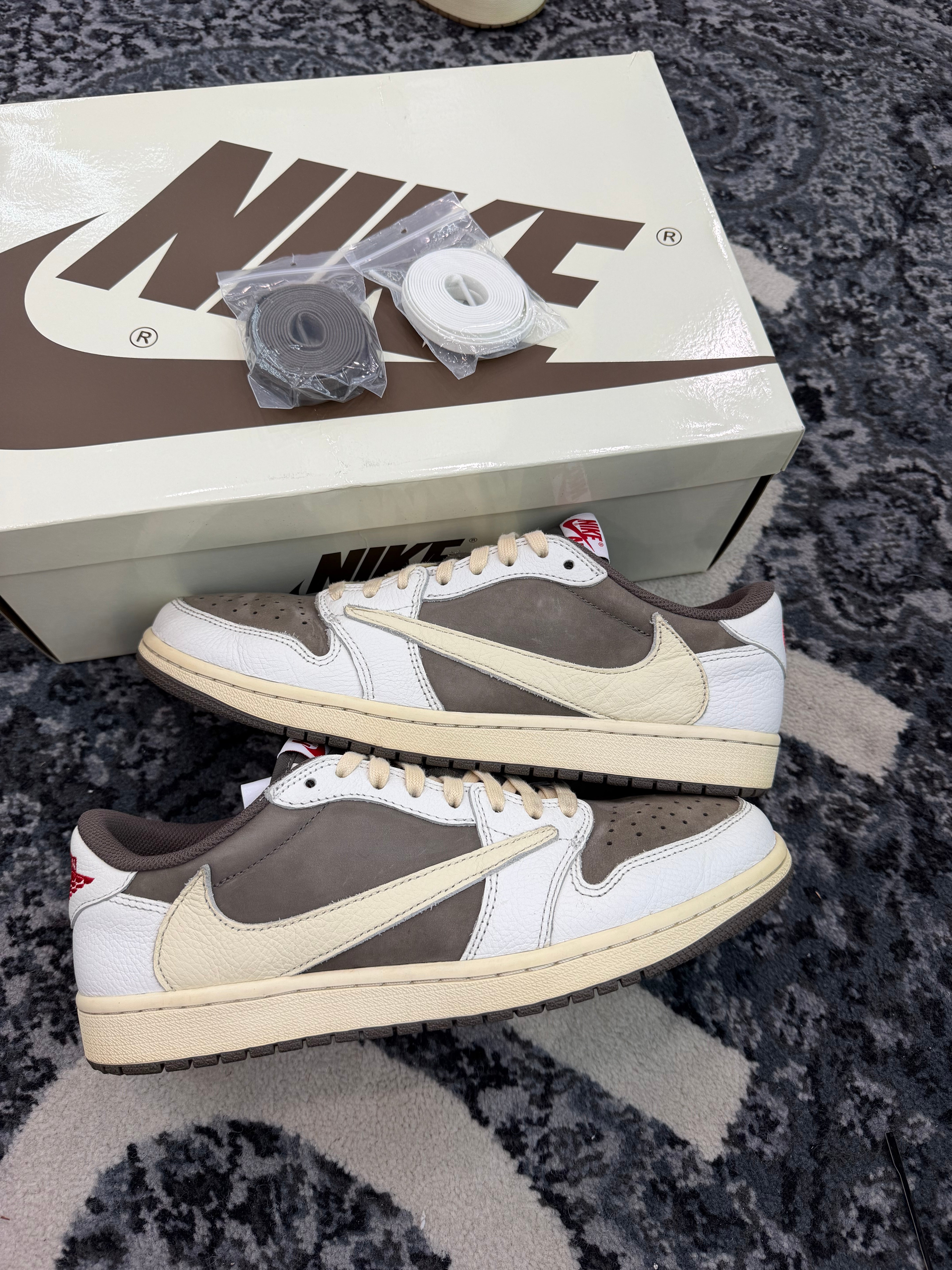 Jordan 1 Low x Travis Scott “Reverse Mocha”