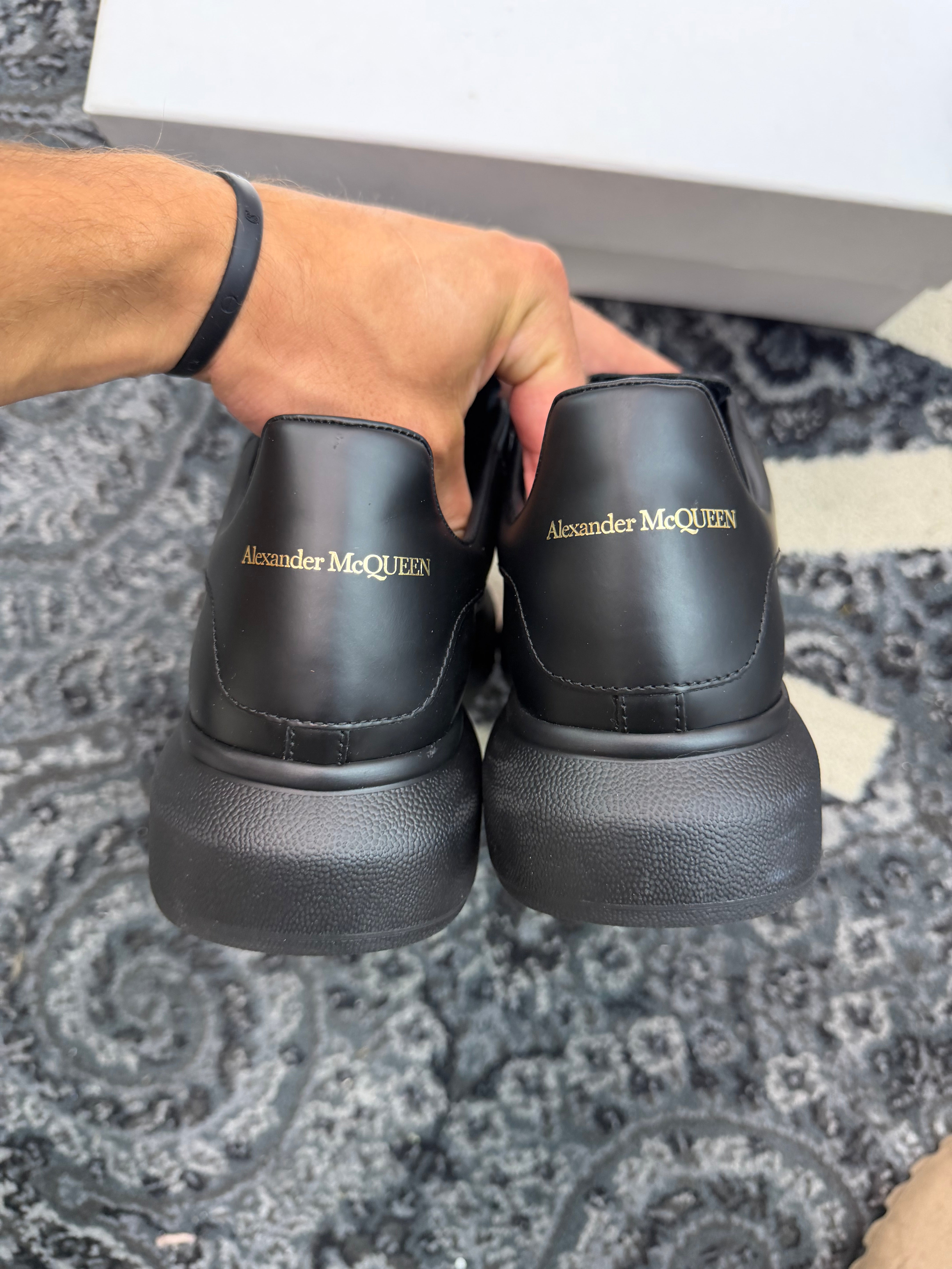 Alexander Mcqueen Sneaker Low “All Black”