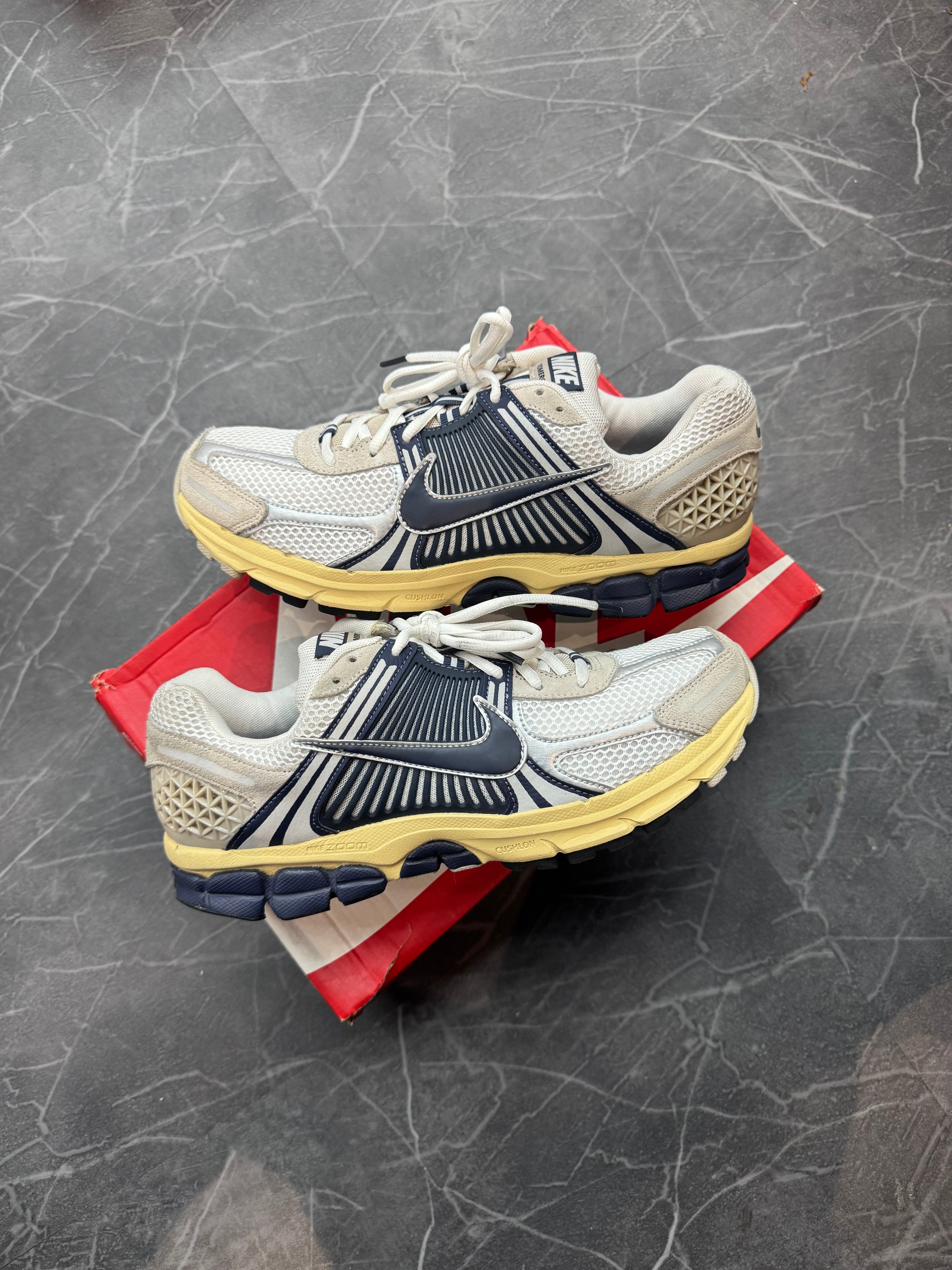 Nike Zoom Vomero 5 “Thunder Blue Cream”