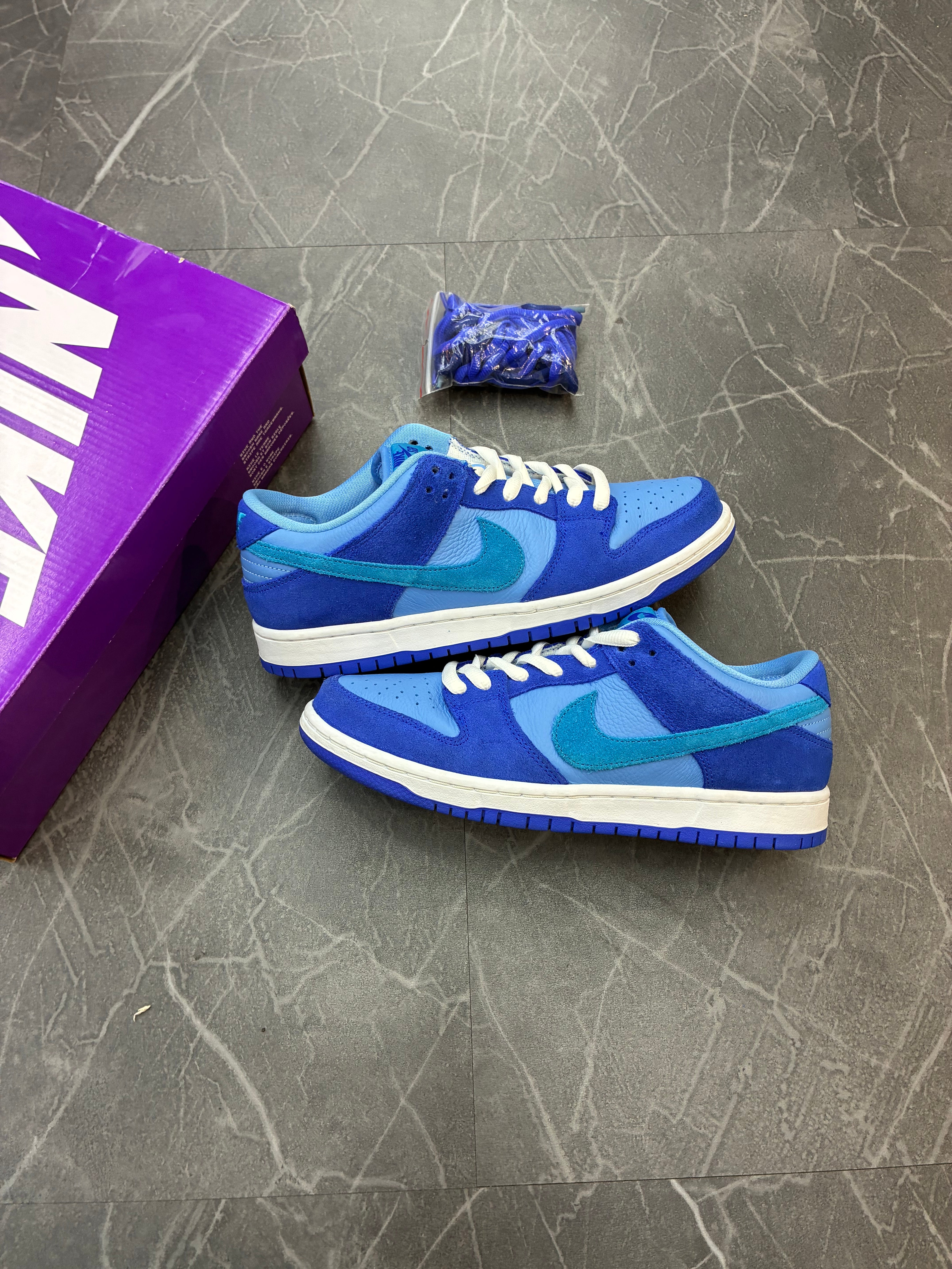 Nike Dunk Low SB “Blue Raspberry”