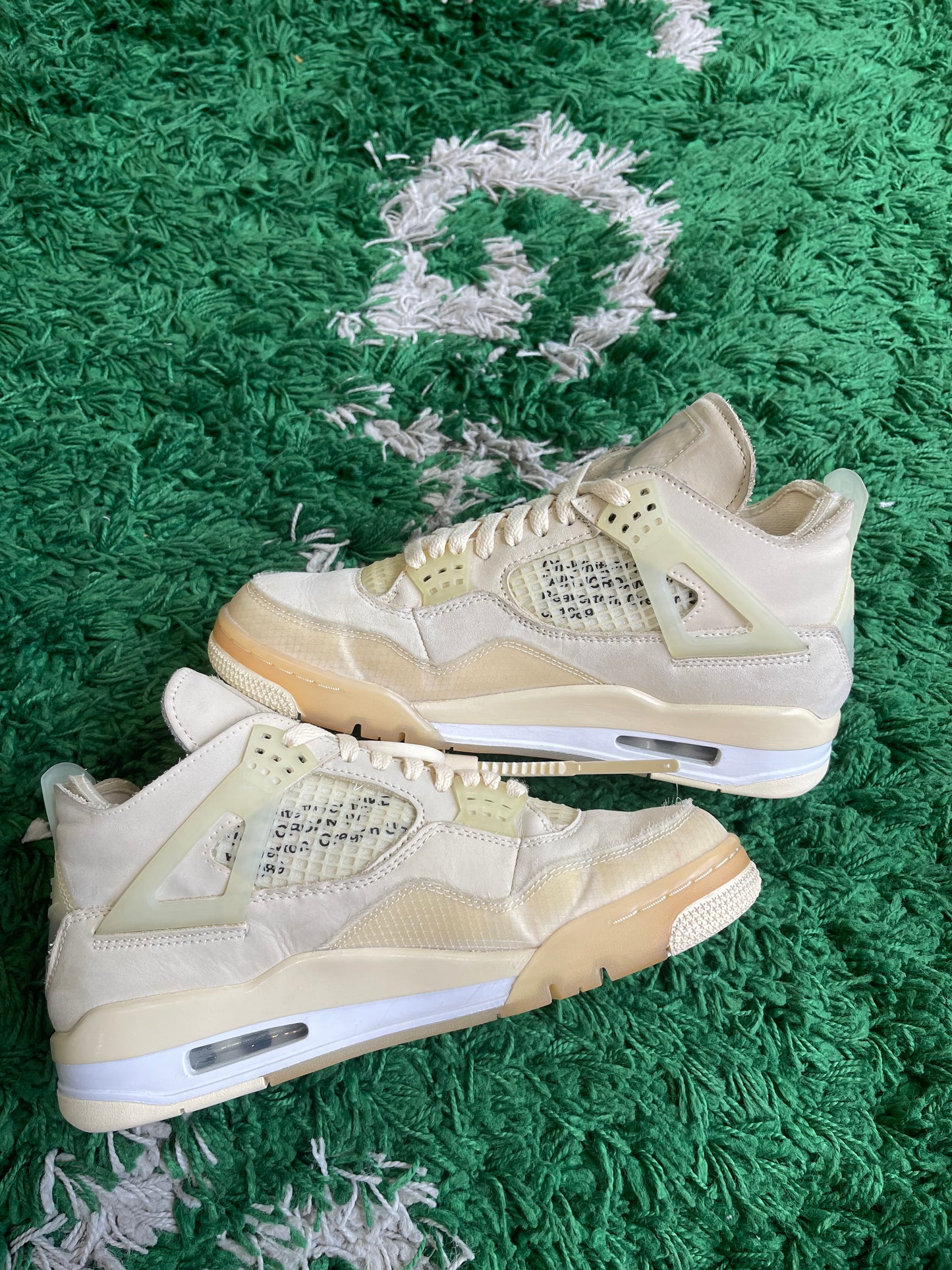 Jordan 4 x Off White “Sail”