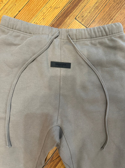 Essentials Sweatpants “Taupe”