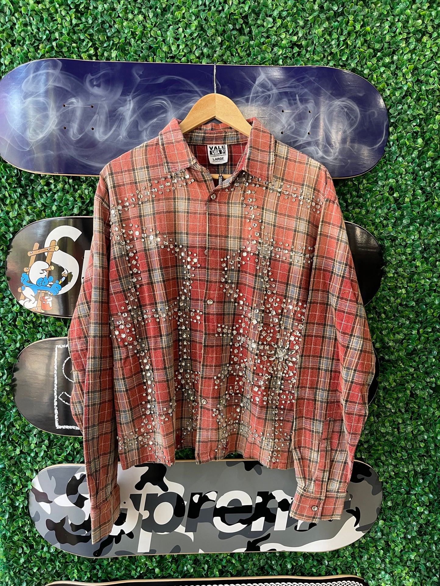 Vale Forever Studded Red Grinch Flannel