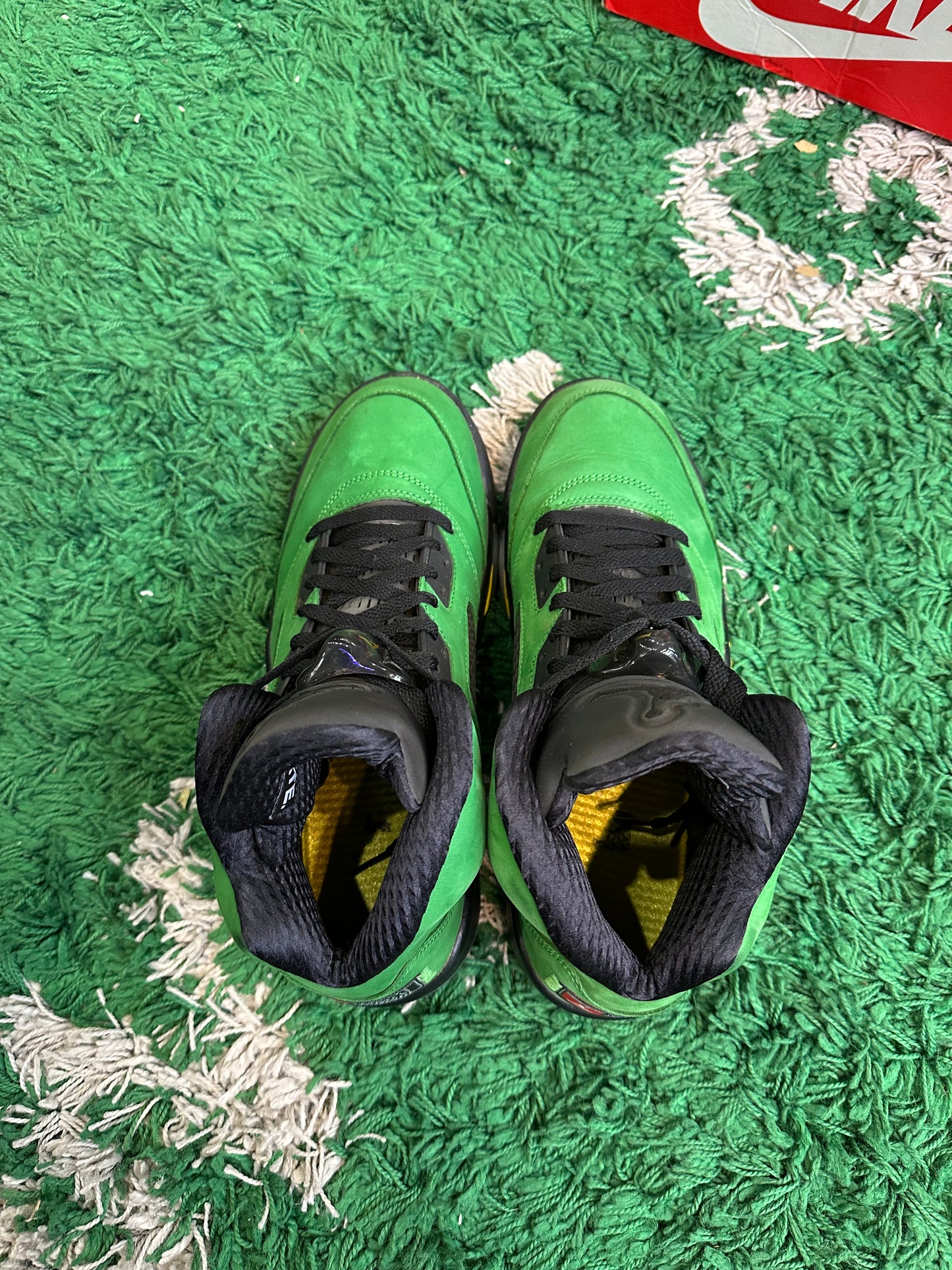 Jordan 5 “Oregon”