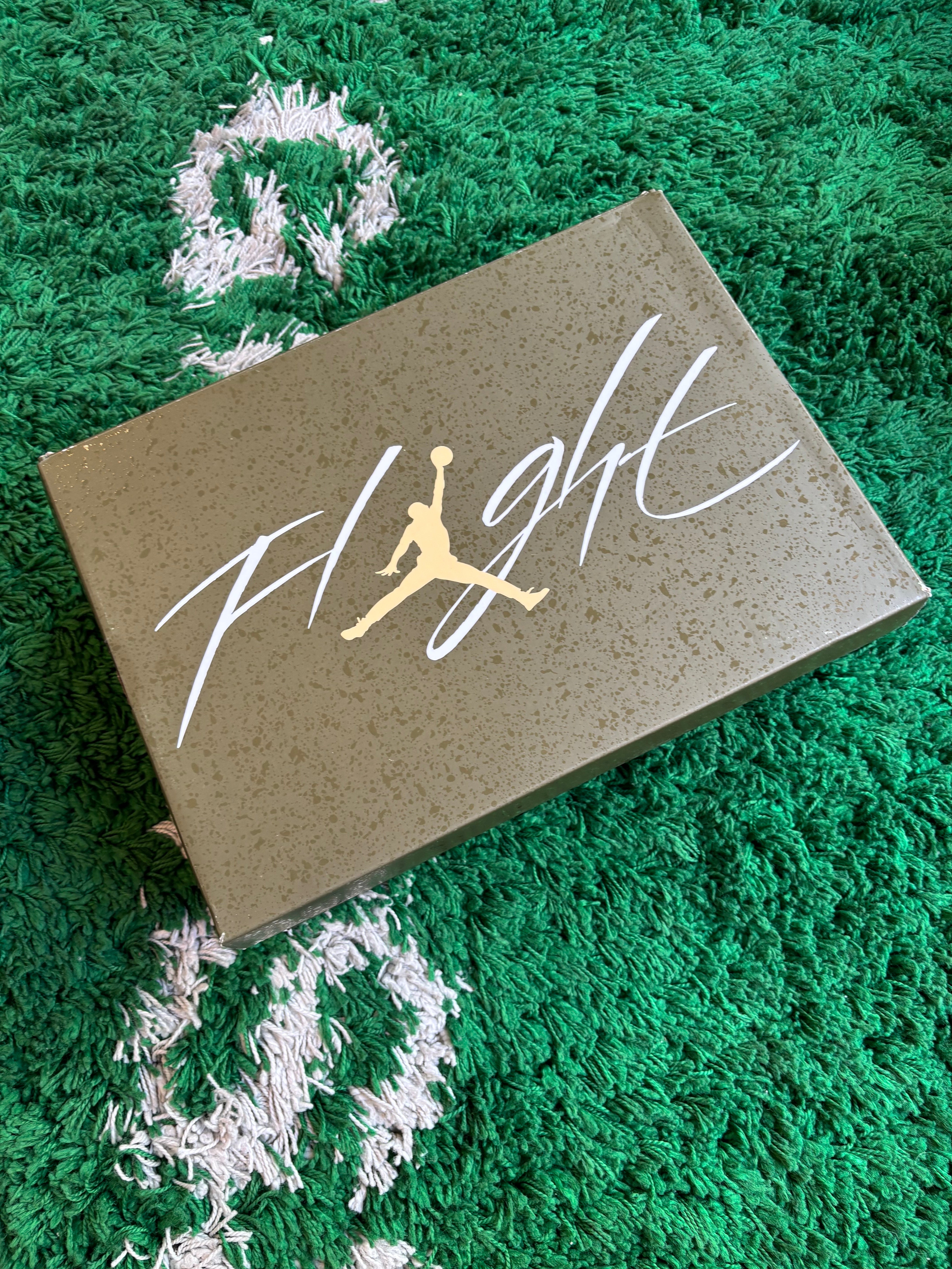 Jordan 4 “Craft Medium Olive”