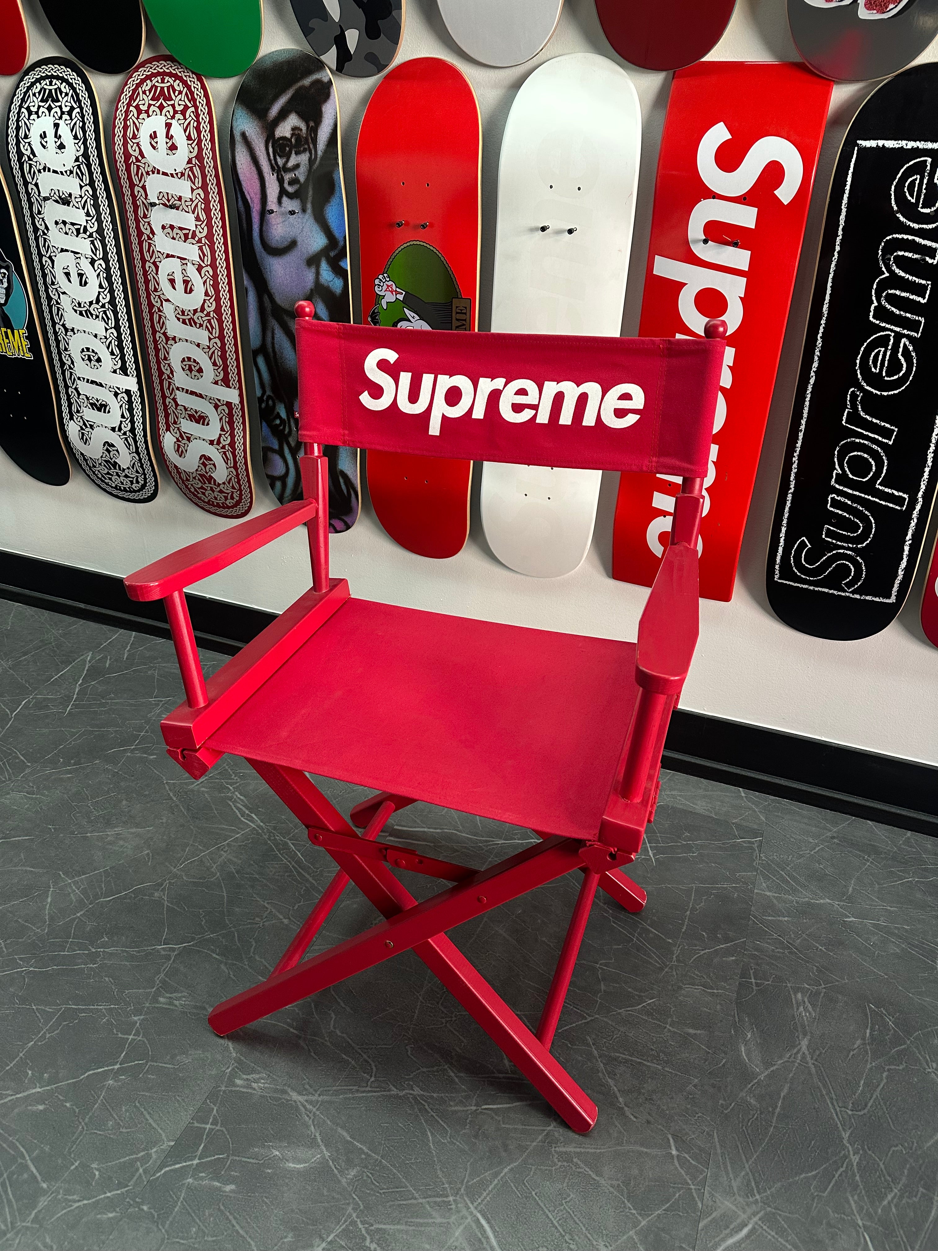 Supreme Directors Chair “Red”