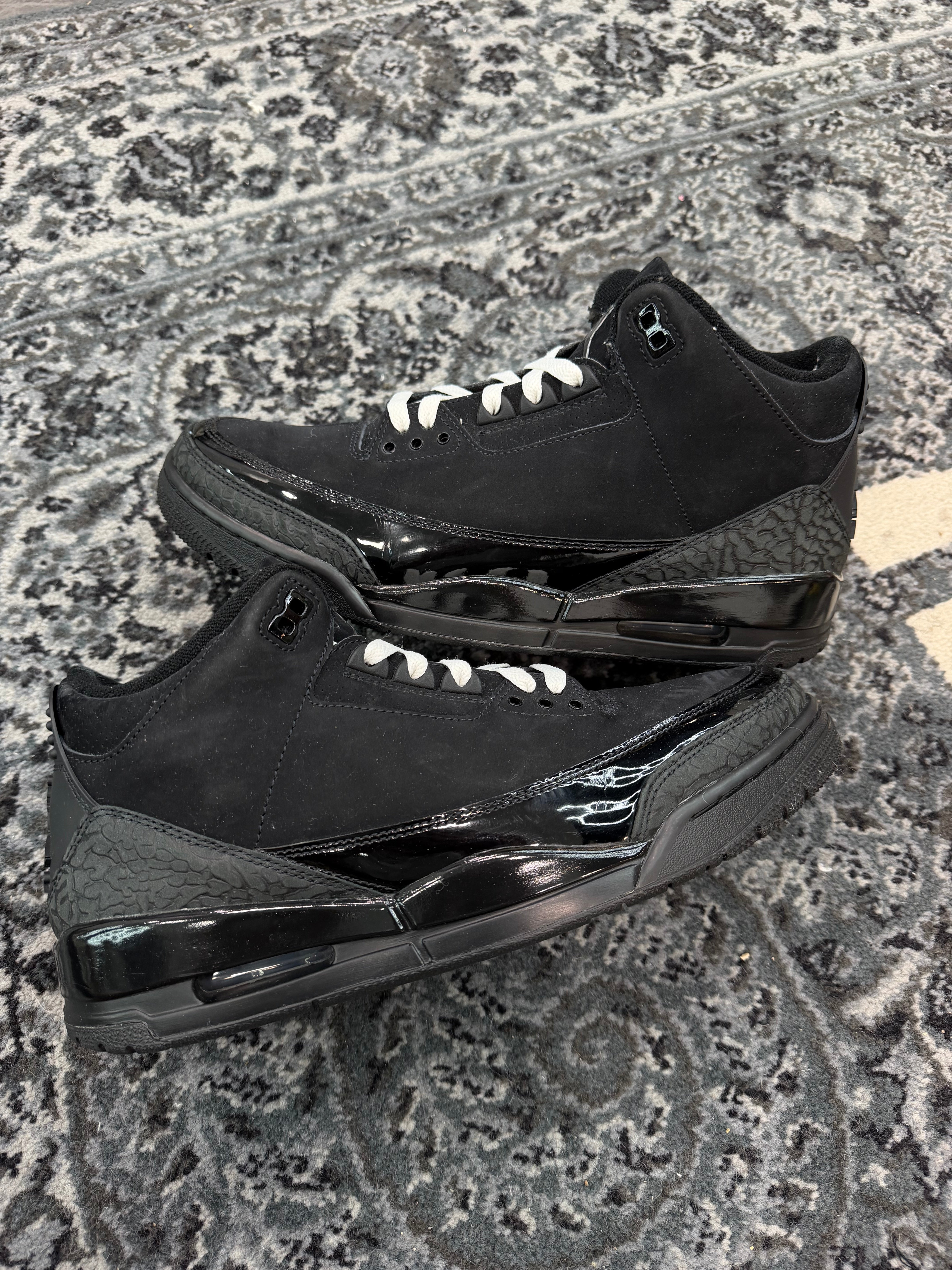 Jordan 3 “Black Cat”