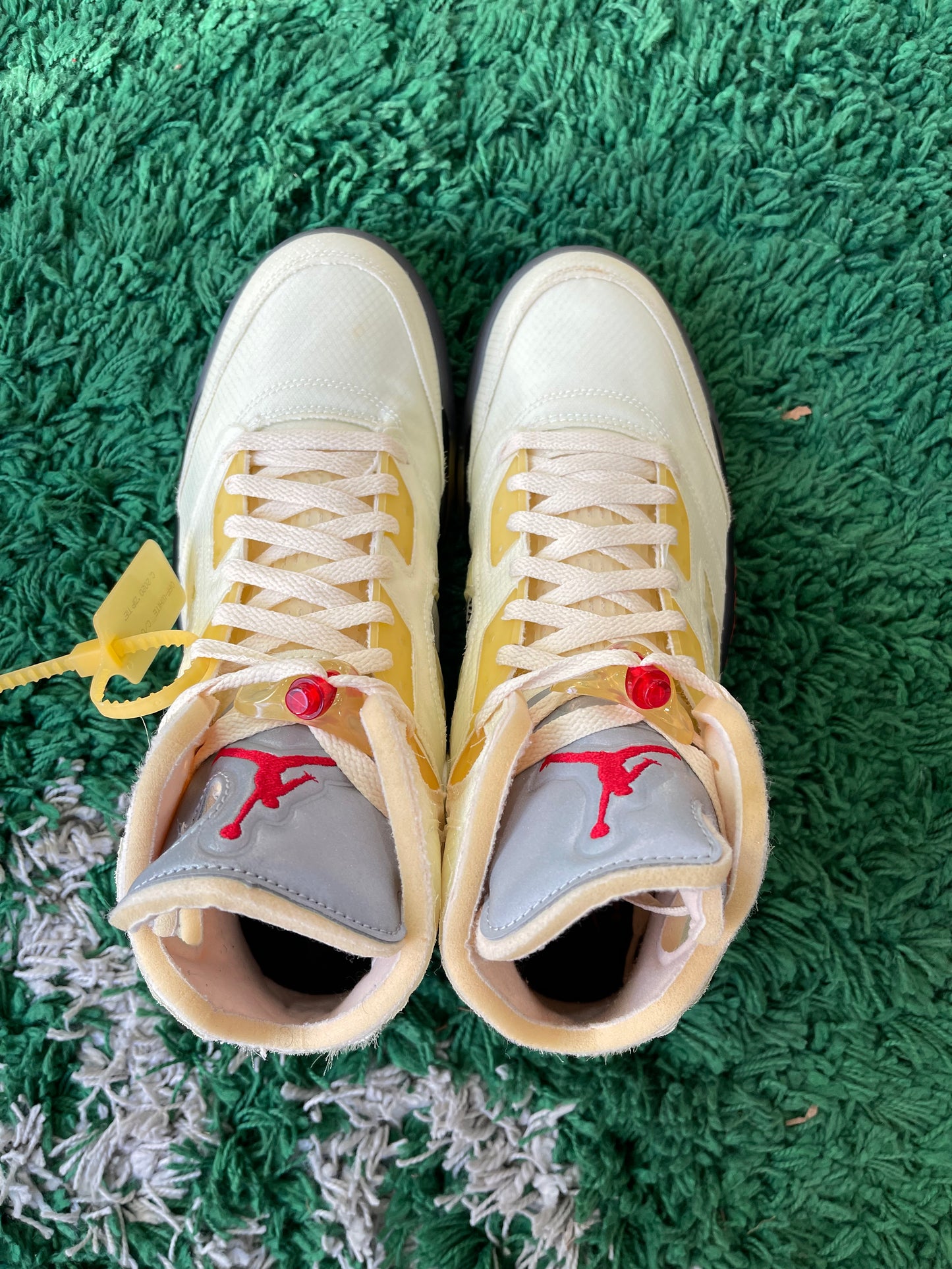 Jordan 5 x Off White “Sail”