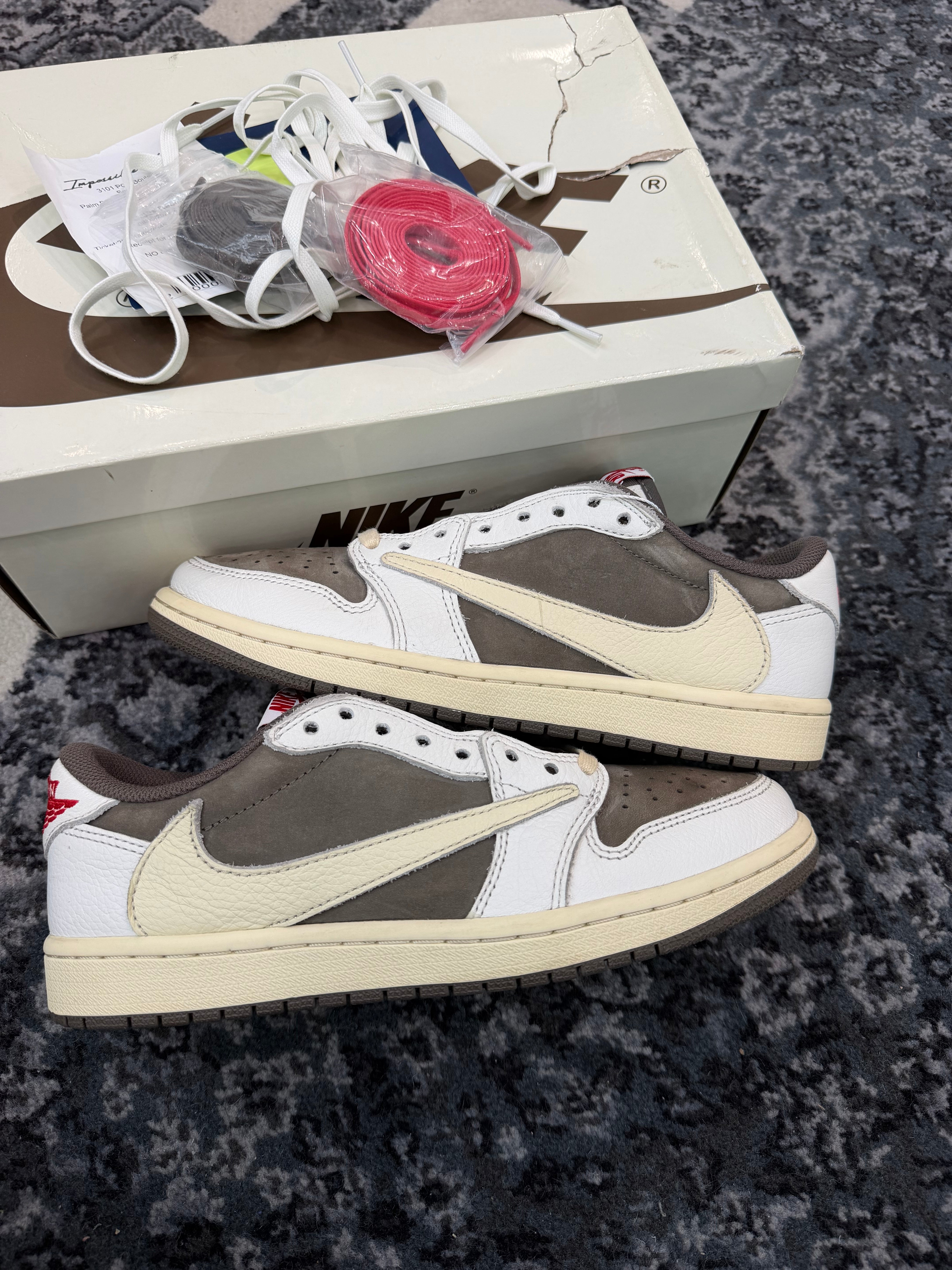 Jordan 1 Low x Travis Scott “Reverse Mocha”