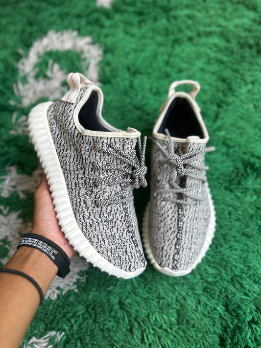 Yeezy Boost 350 “Turtledove”