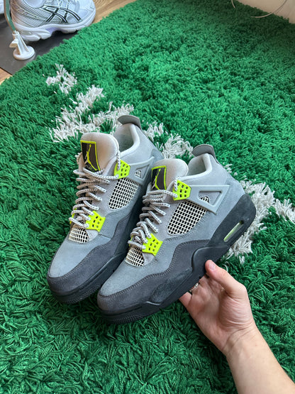 Jordan 4 SE 95 Neon