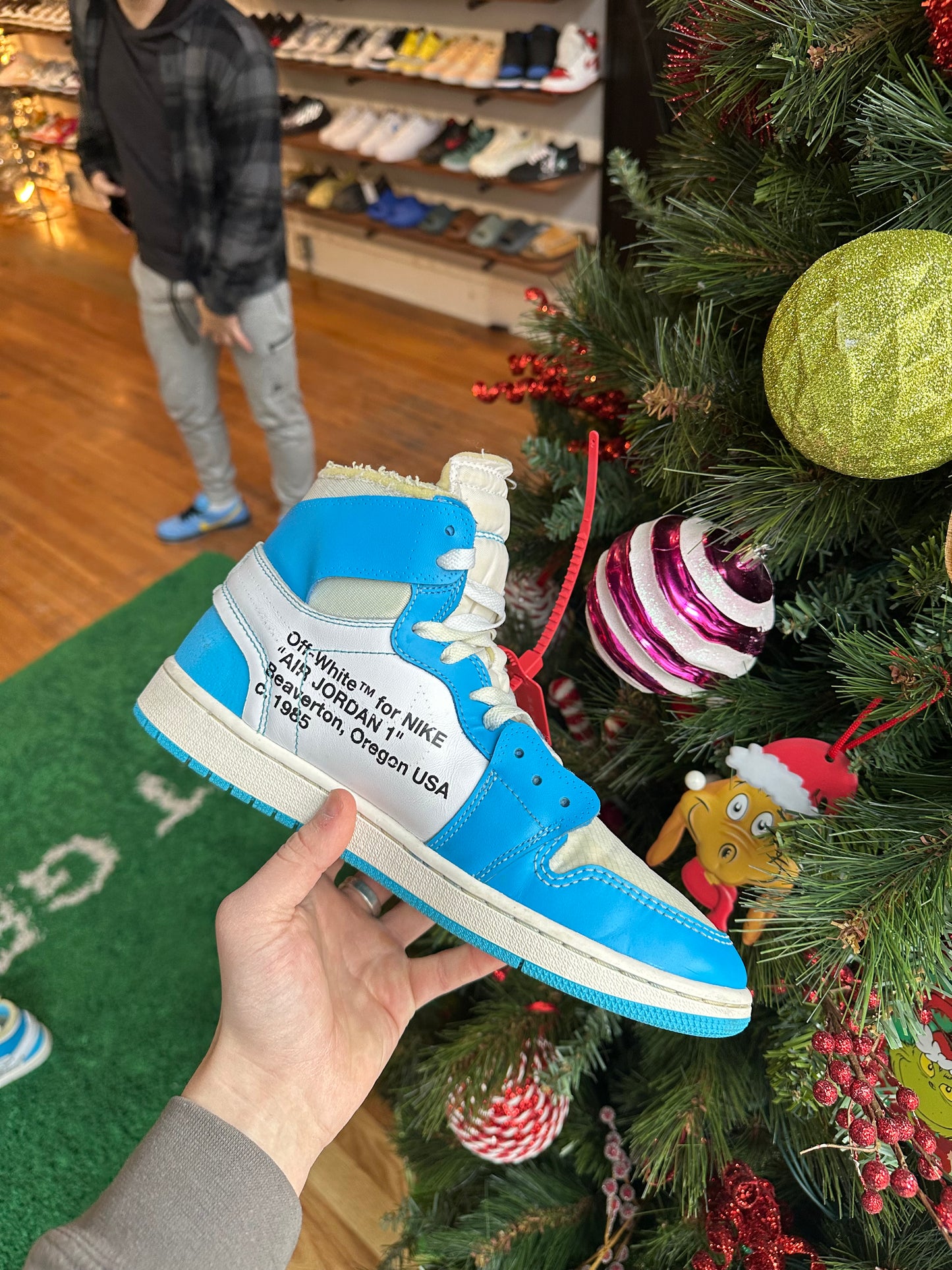 Off-White Jordan 1 High “UNC”