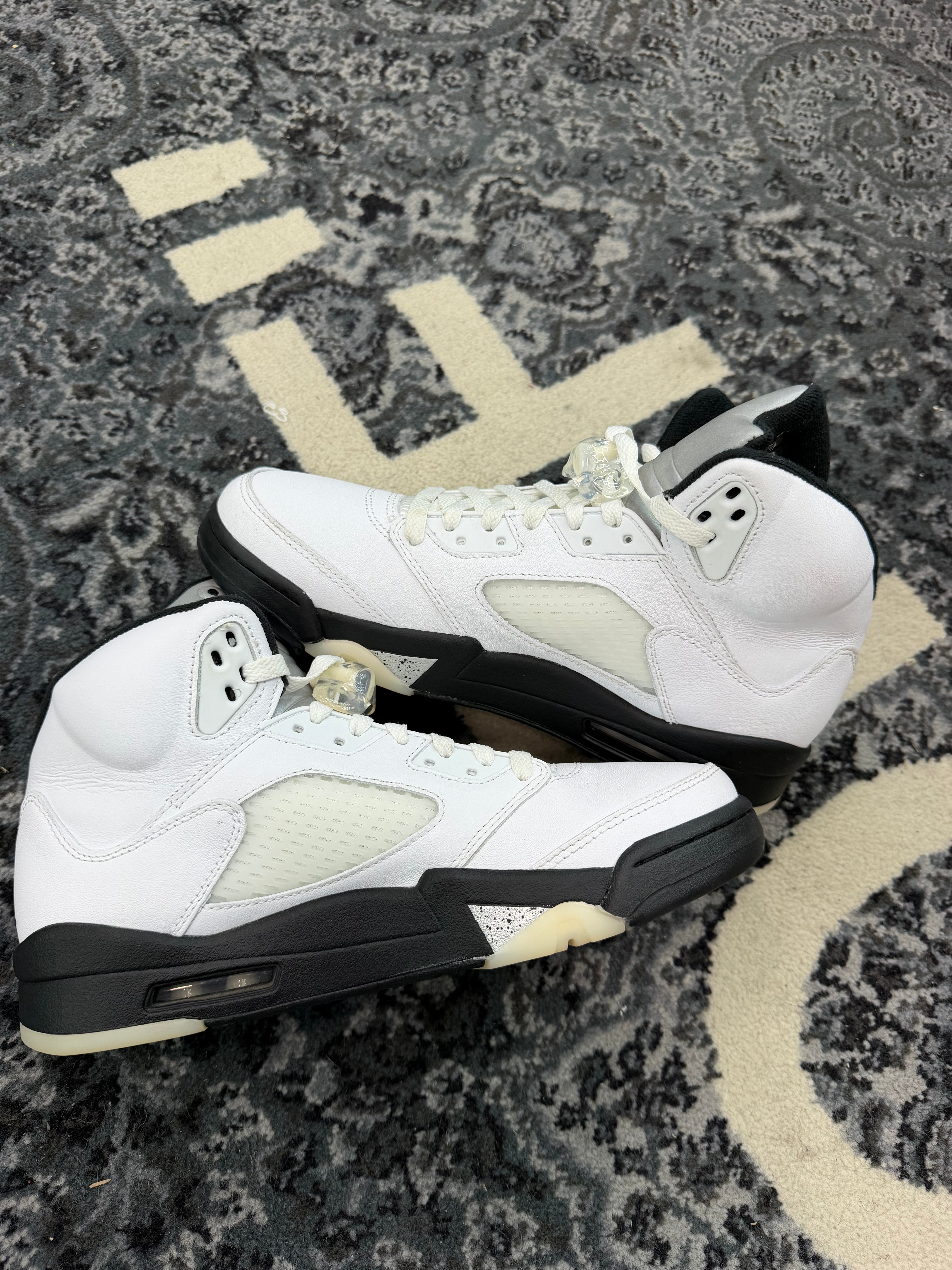 Jordan 5 “Reverse Metallic”