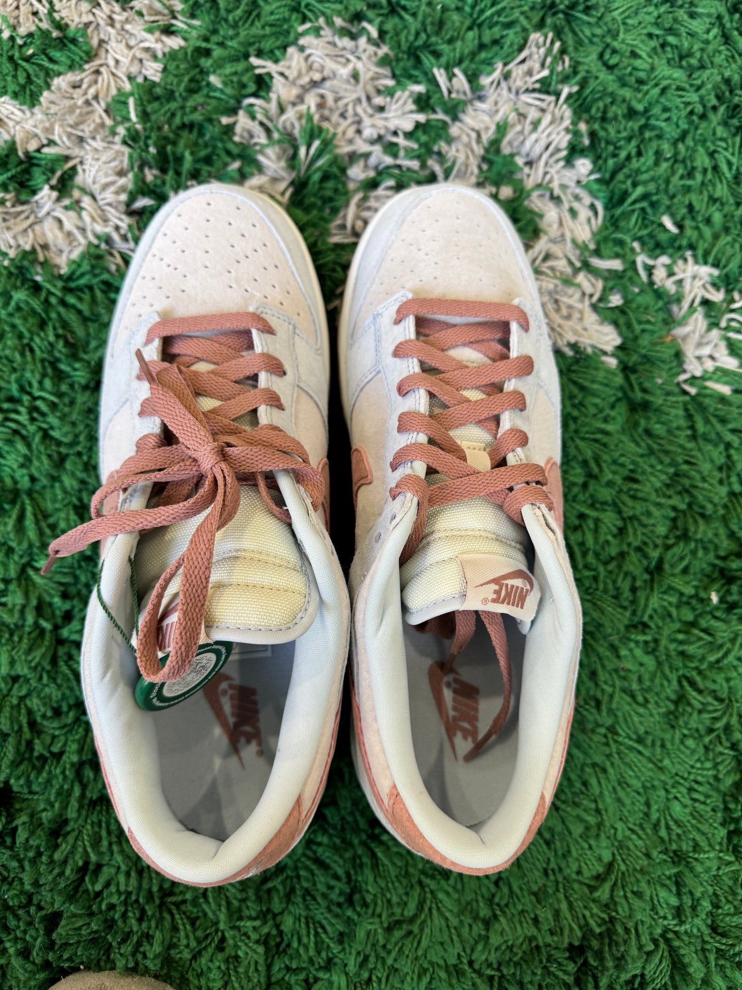 Nike Dunk Low “Fossil Rose”