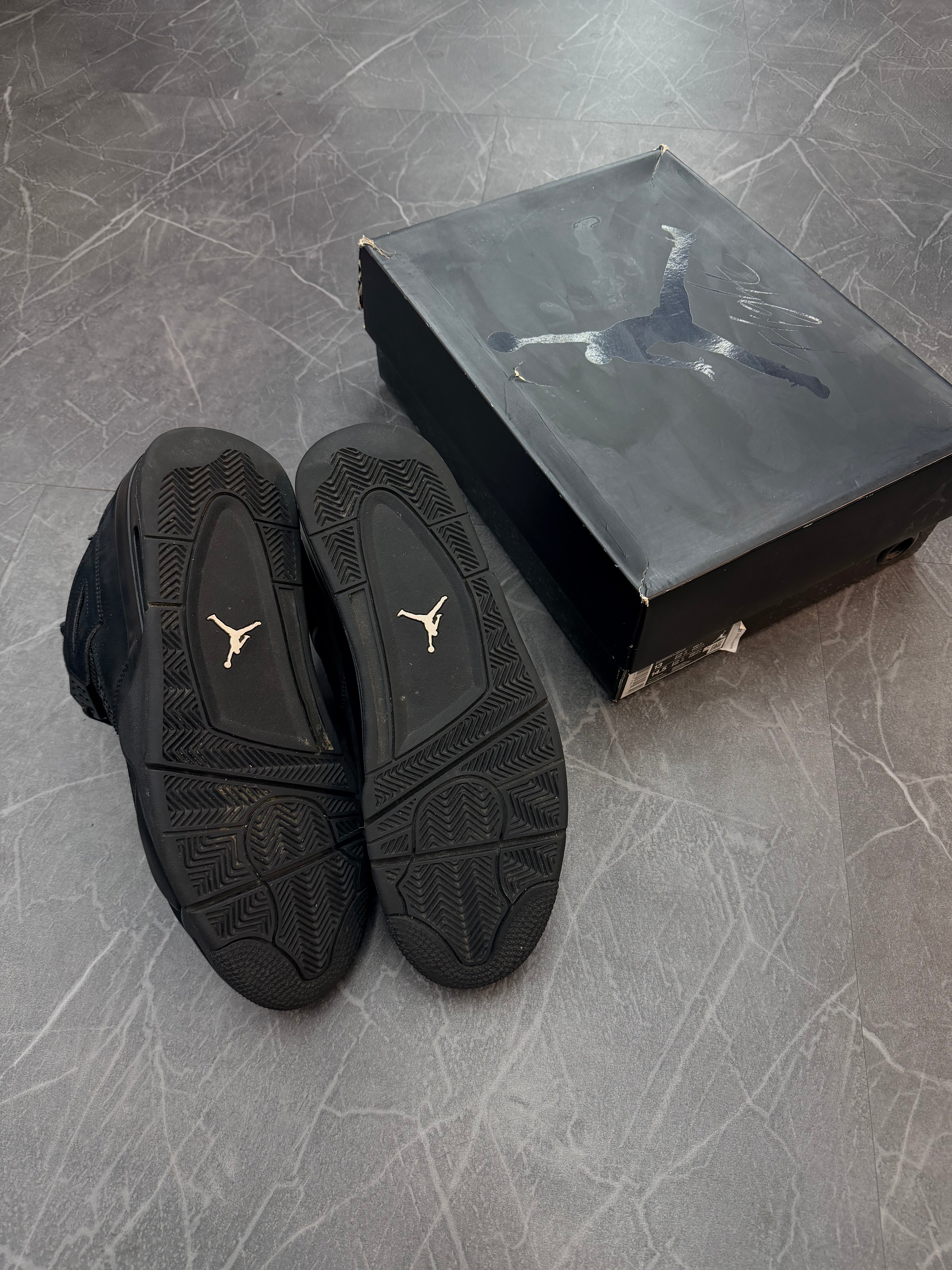 Jordan 4 “Black Cat” (2020)