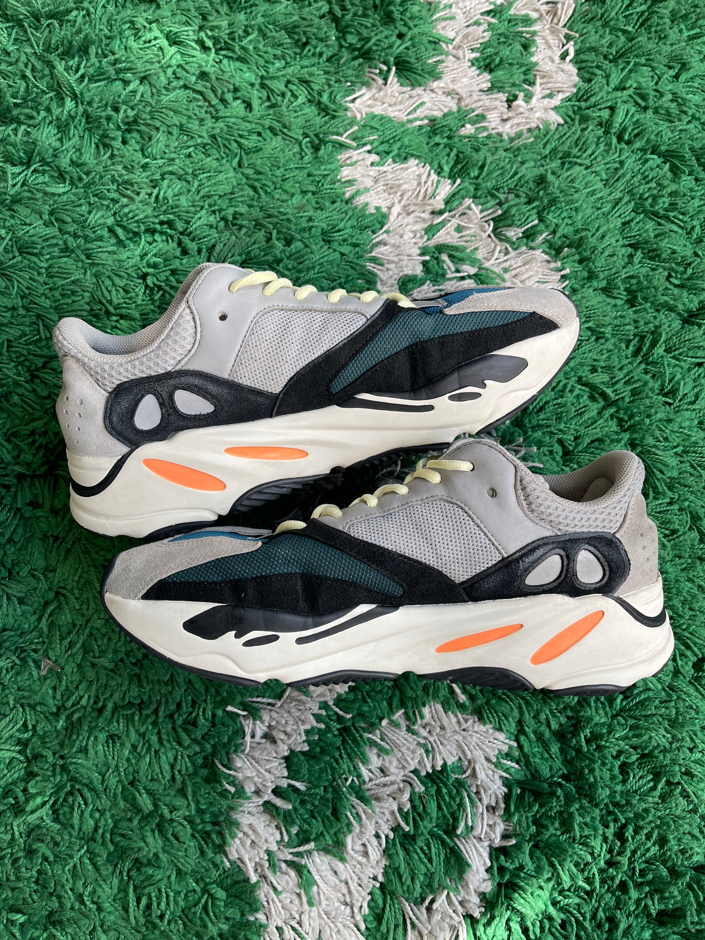 Yeezy Boost 700 “Waverunner”