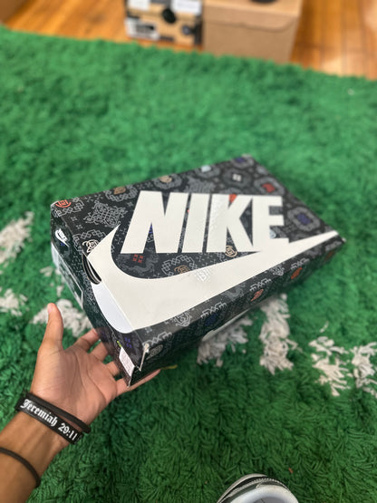 Nike Dunk Low “What The Clot”