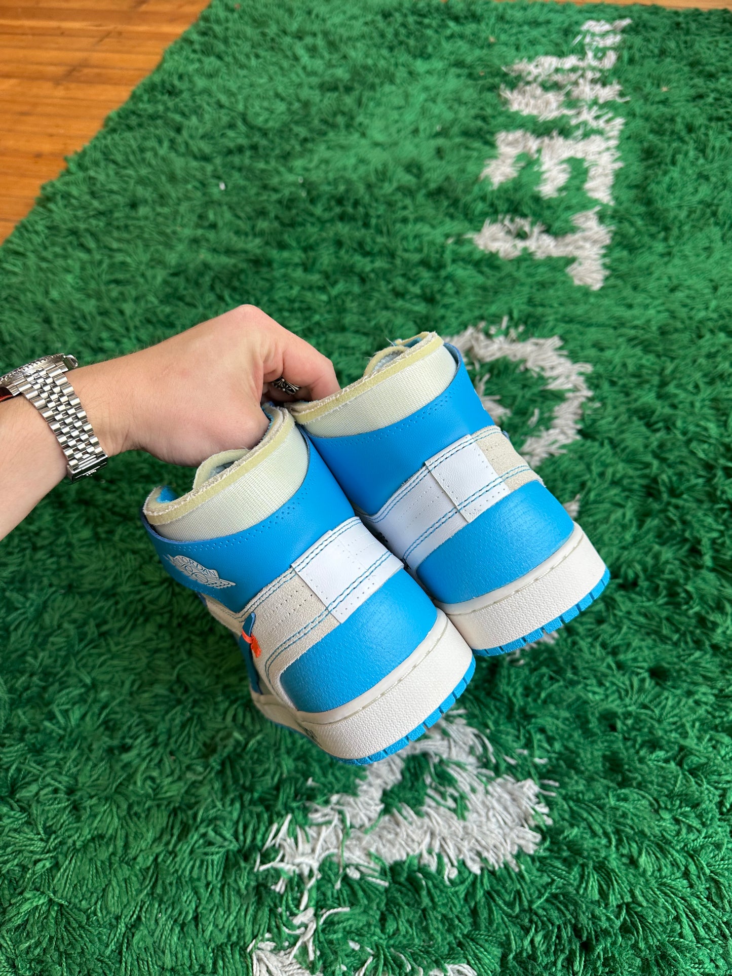 Off-White Jordan 1 High “UNC”