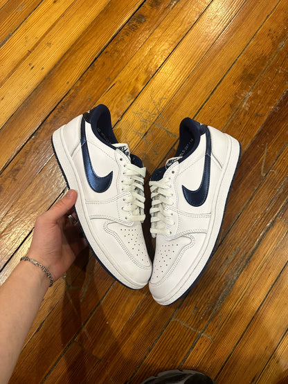 Jordan 1 Low “85 Metallic Blue