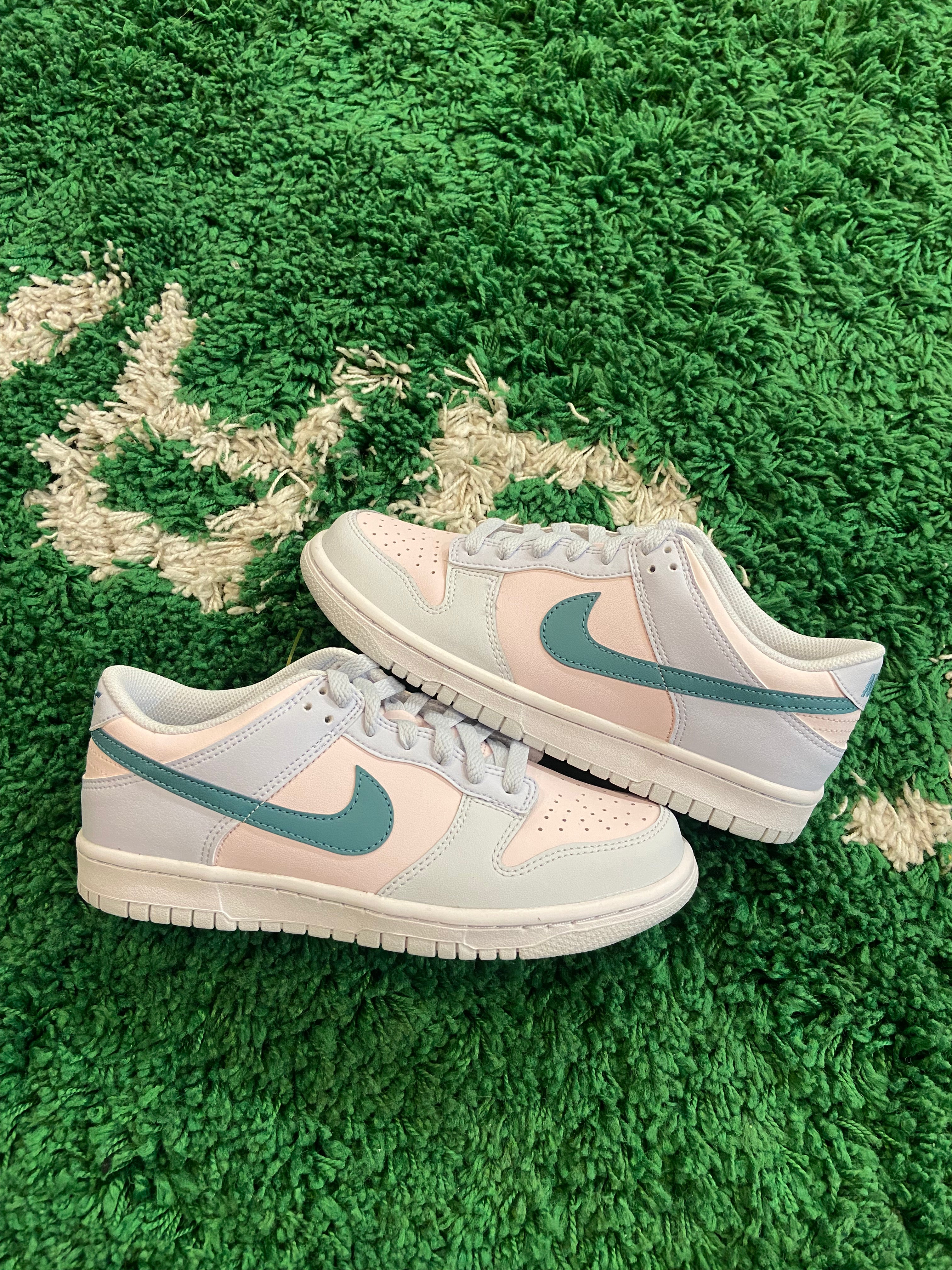 Nike Dunk Low “Mineral Teal”